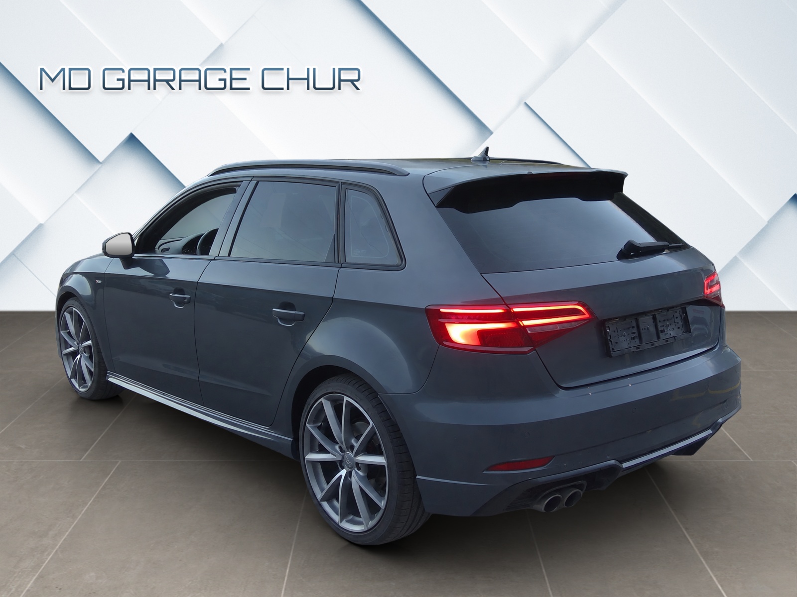 AUDI A3 Sportback 2.0 TFSI quattro S-tronic-image-5