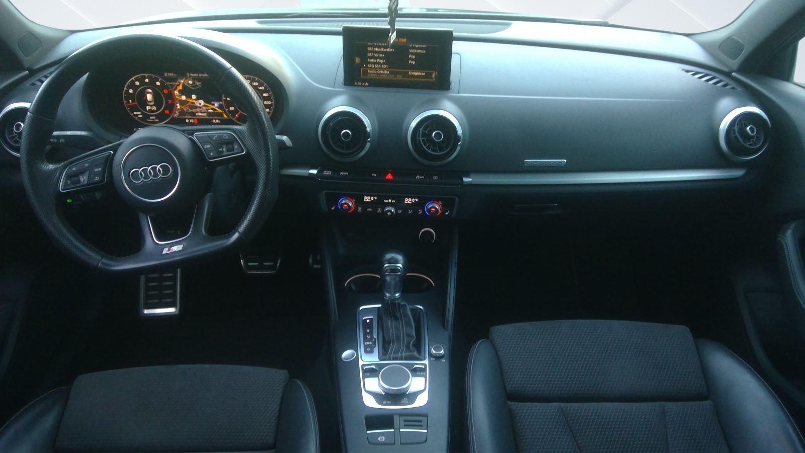 AUDI A3 Sportback 2.0 TFSI quattro S-tronic-image-3