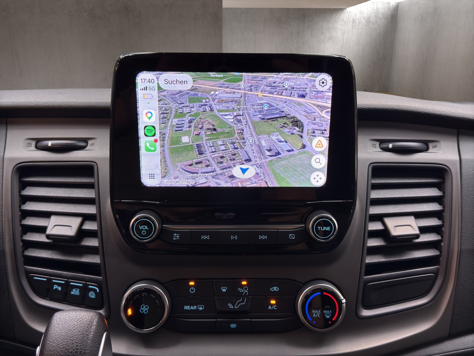 FORD Transit Custom 320 L1H1 Trend A-image-12