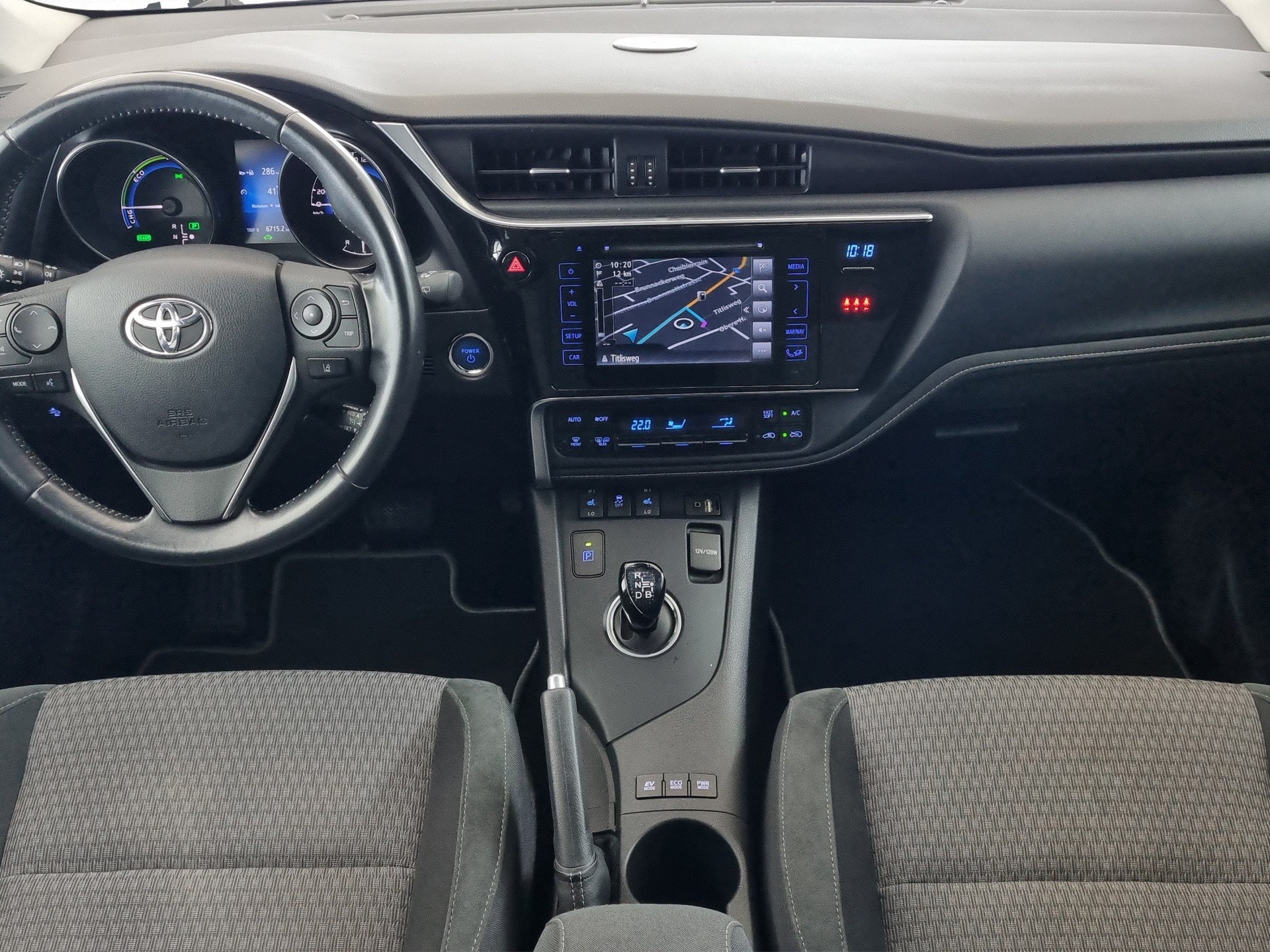 TOYOTA Auris 1.8 HSD Trend-image-7