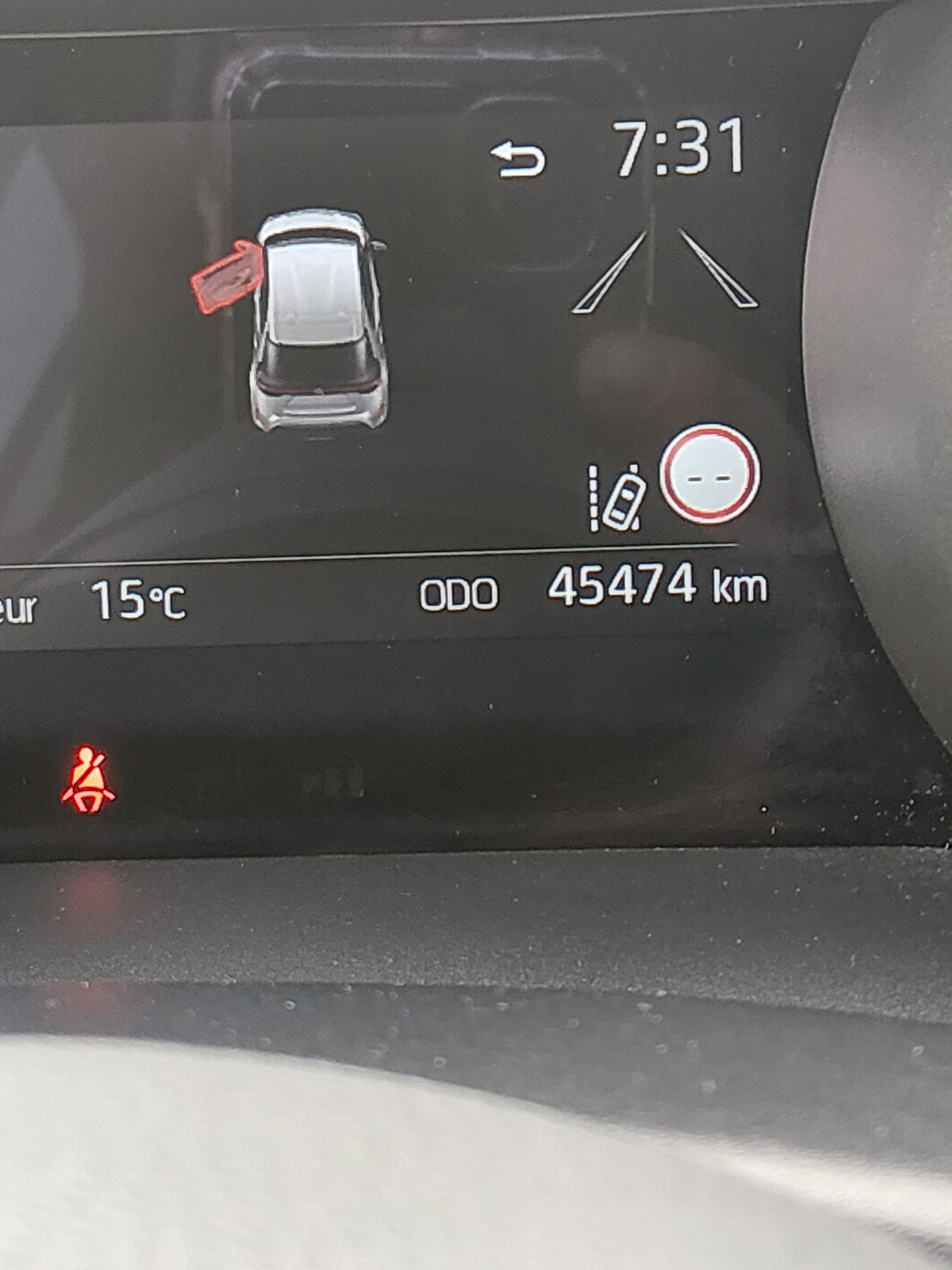 TOYOTA Yaris Cross 1.5 Trend e-CVT-image-6