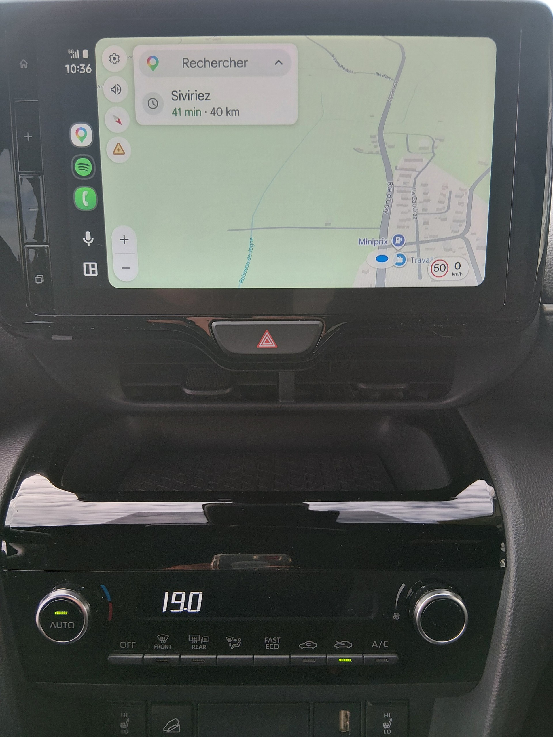 TOYOTA Yaris Cross 1.5 Trend e-CVT-image-8