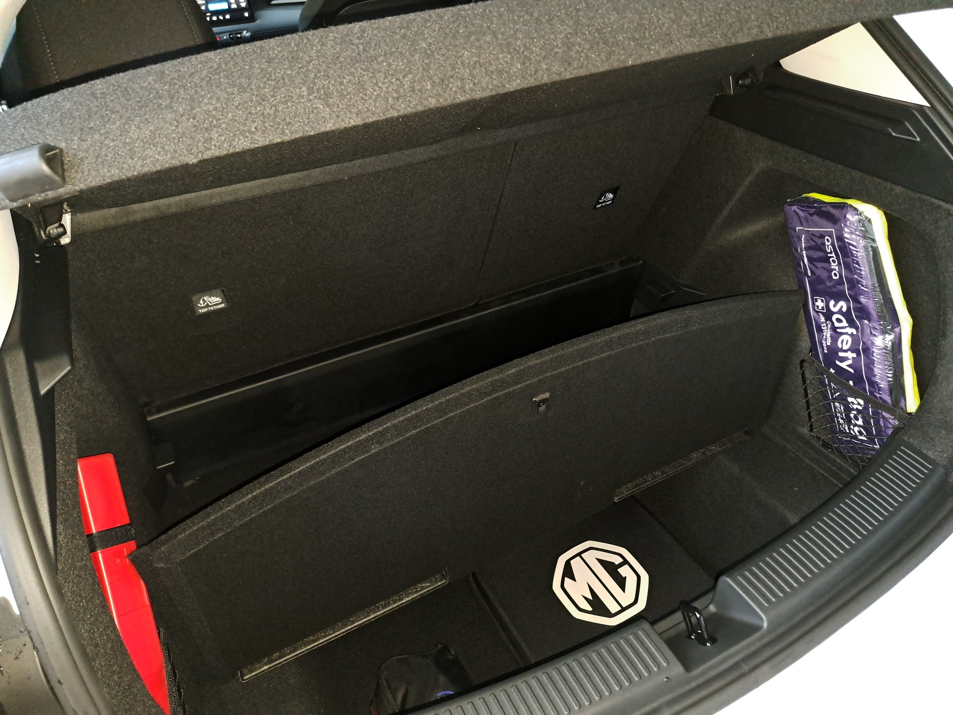 MG 4 EV Urban 54kWh Premium-image-15