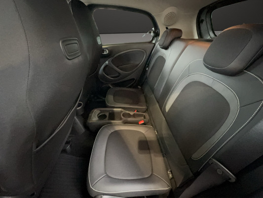 SMART forfour Brabus-image-10