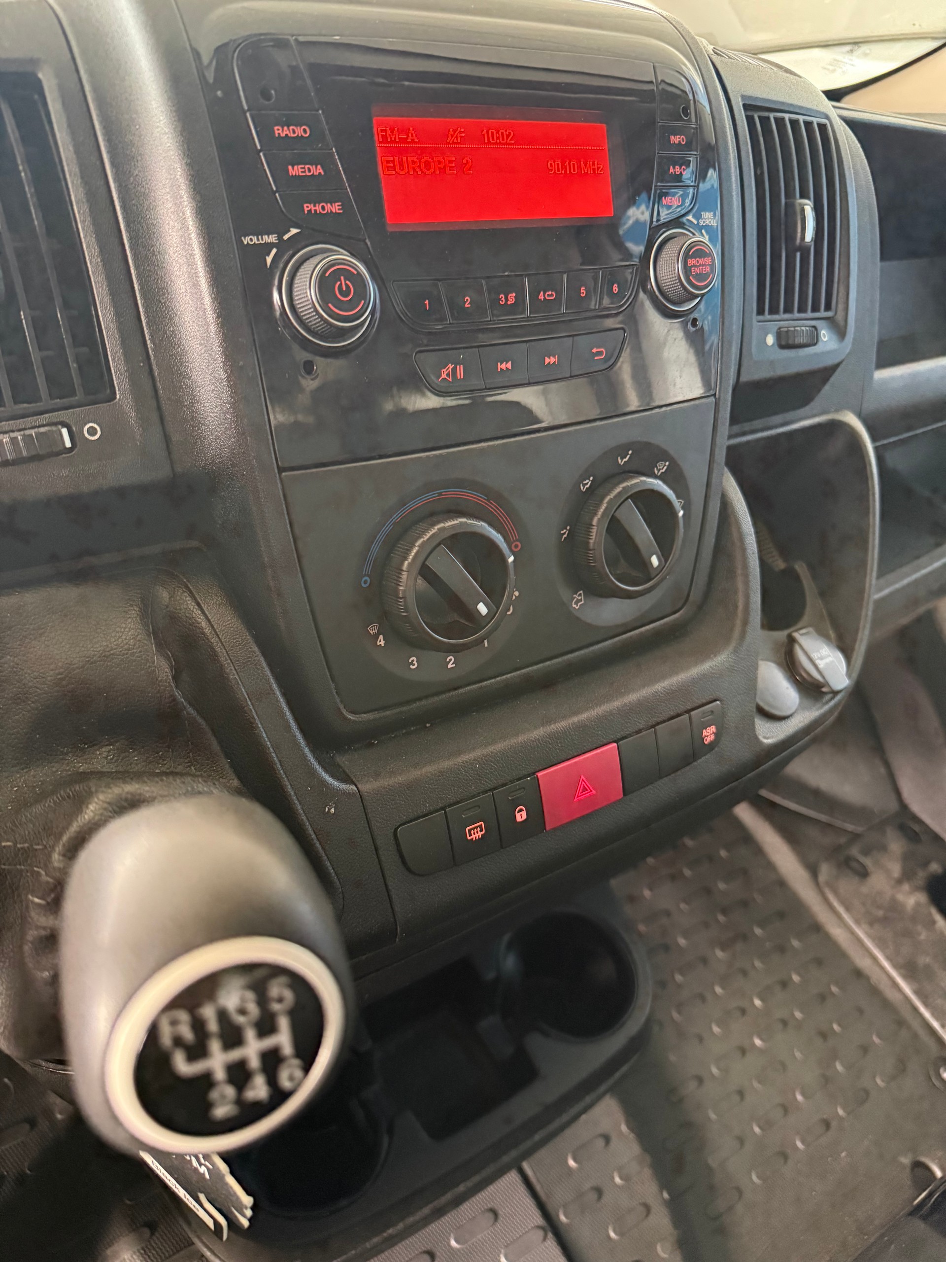 FIAT Ducato 35 2.3 MJ FRIGO-image-10