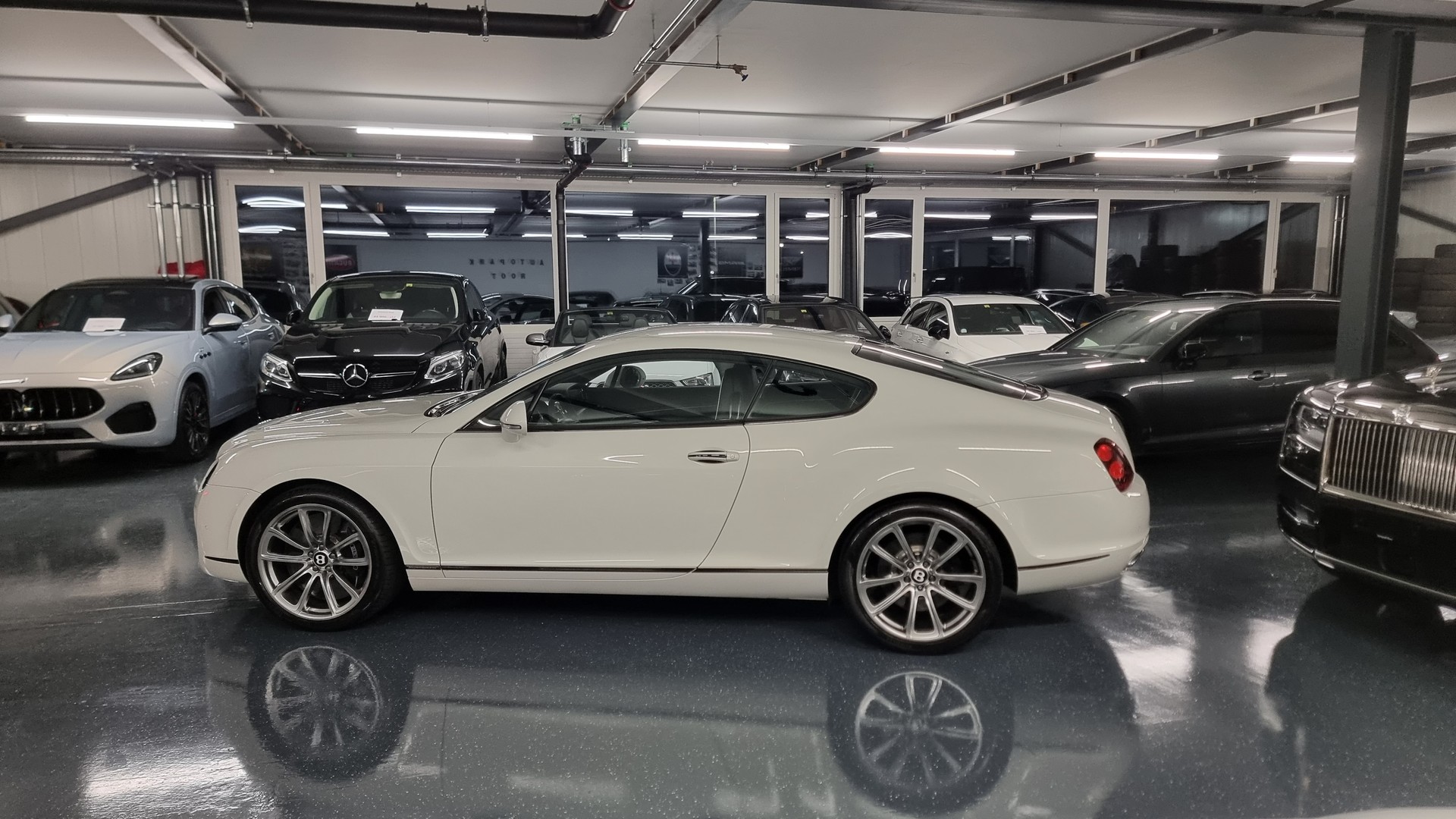 BENTLEY Continental Supersports 6.0-image-9