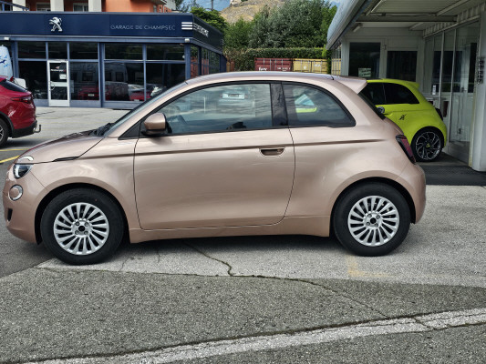 FIAT 500 el 87 kW Cult Edition-image-1