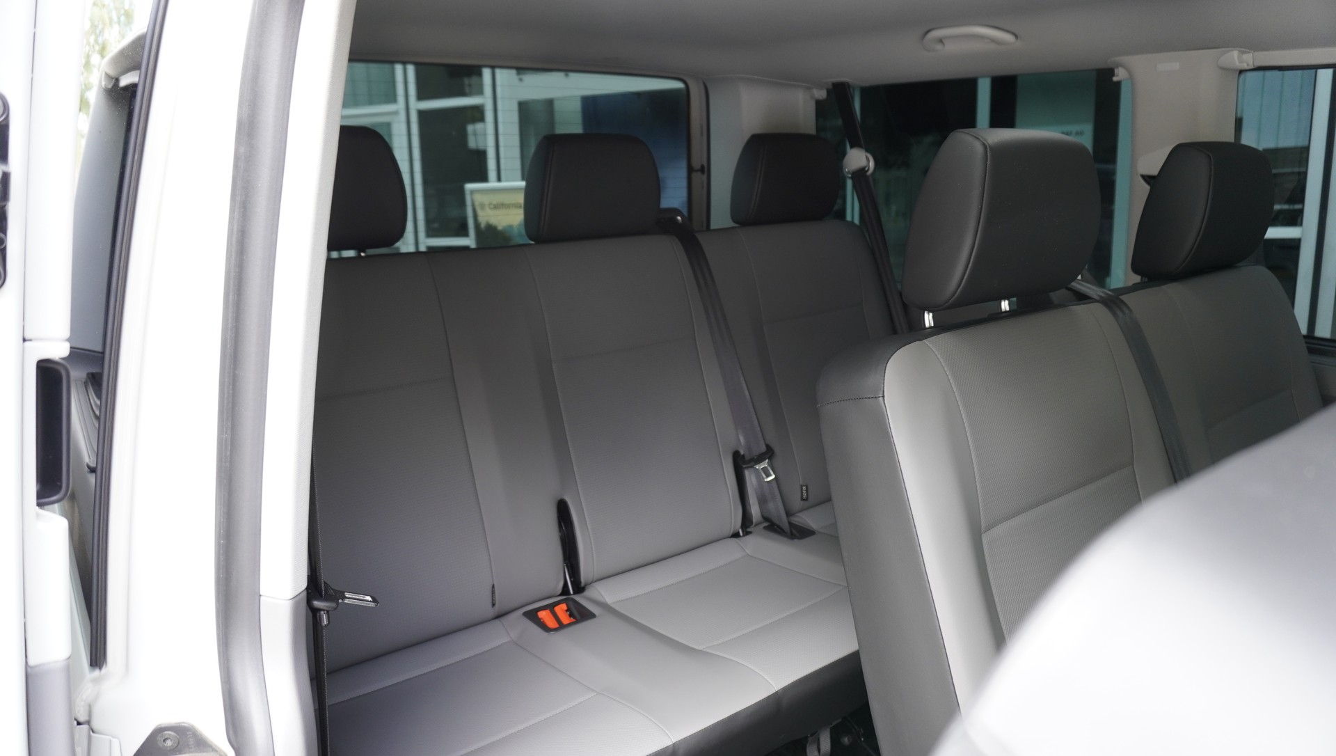 VW T6.1 2.0 TDI Caravelle 4Motion DSG-image-20