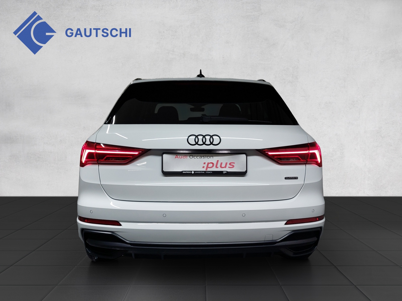 AUDI Q3 35 TDI S line quattro S-tronic-image-3
