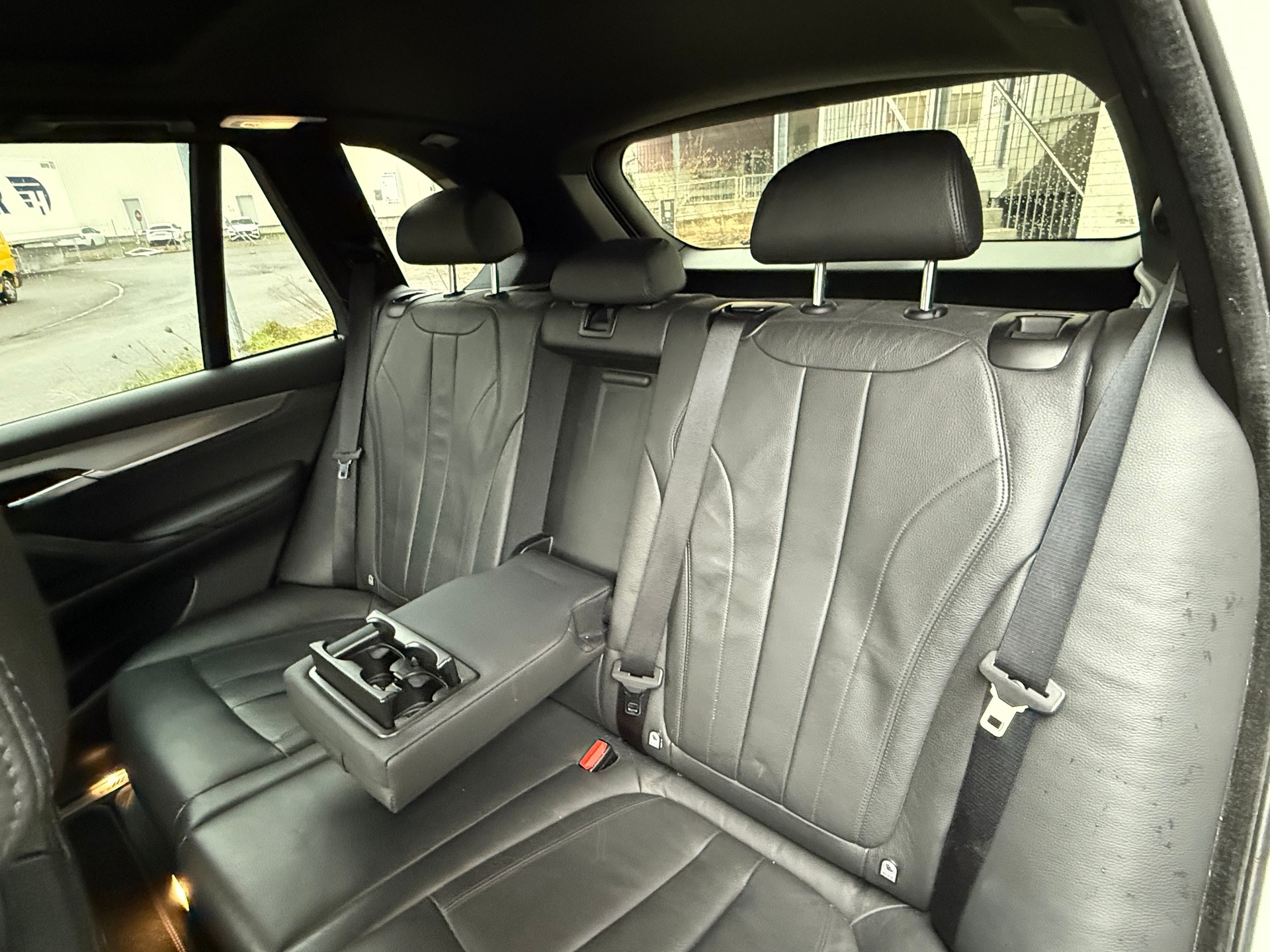 BMW X5 xDrive 40d M-Paket Steptronic-image-15