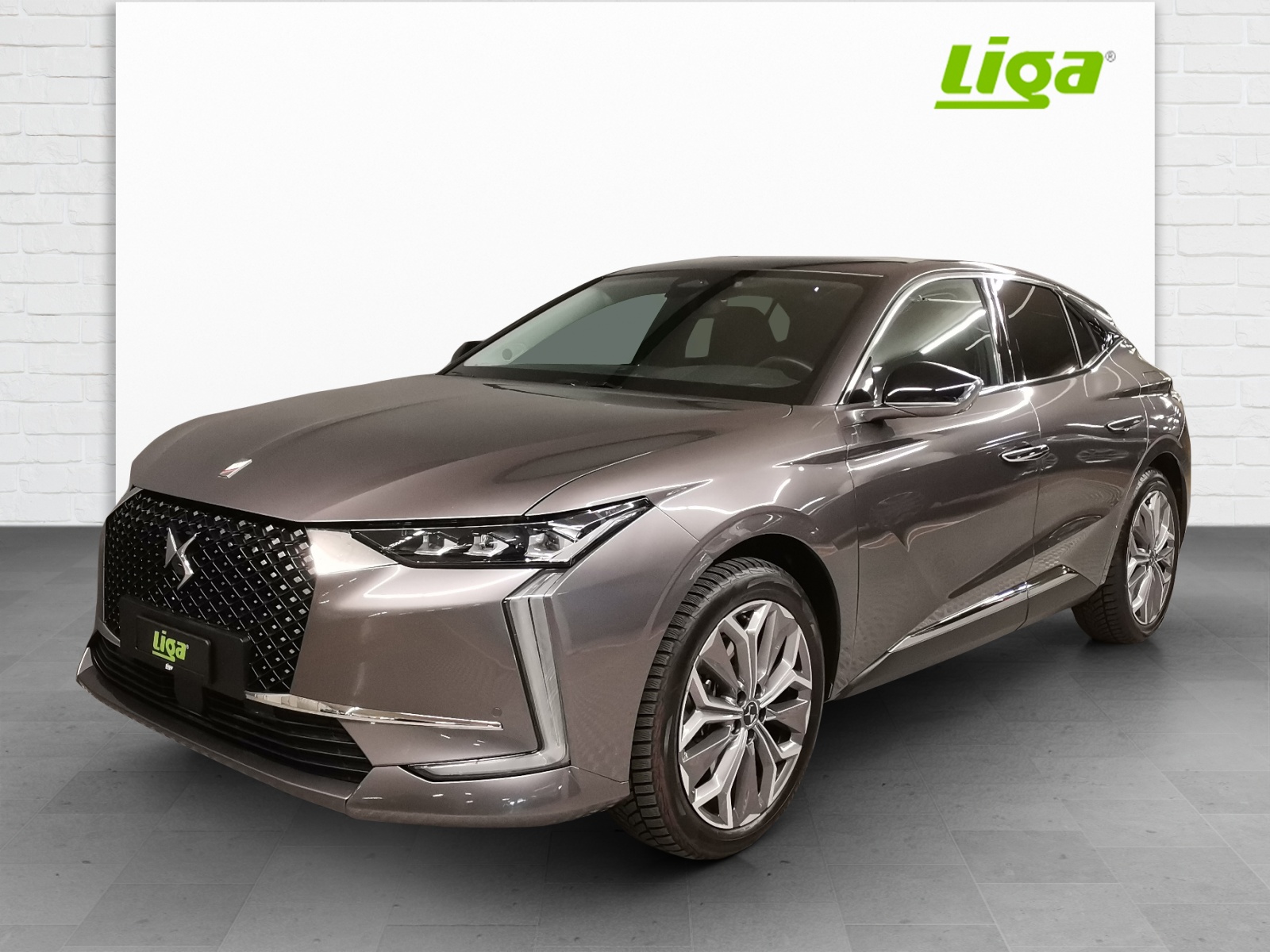 DS AUTOMOBILES DS4 1.6 E-Tense Trocadero-image-1