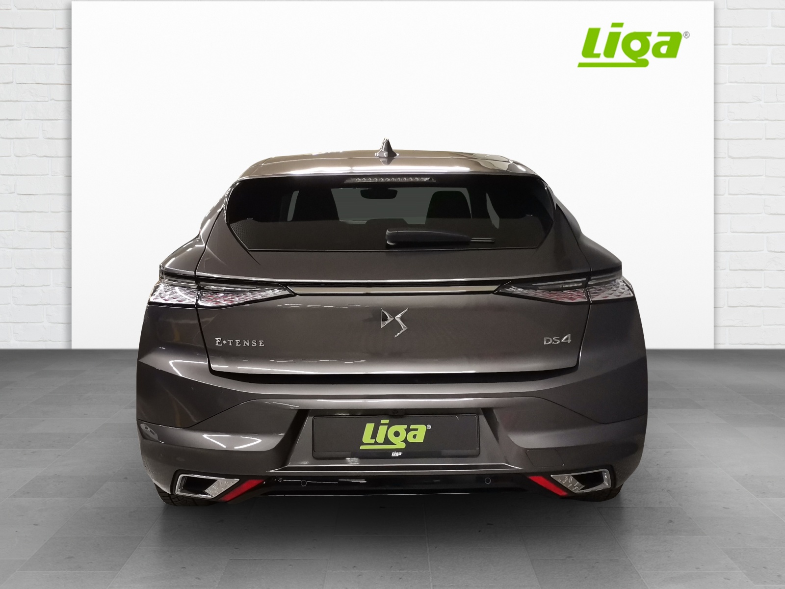 DS AUTOMOBILES DS4 1.6 E-Tense Trocadero-image-4