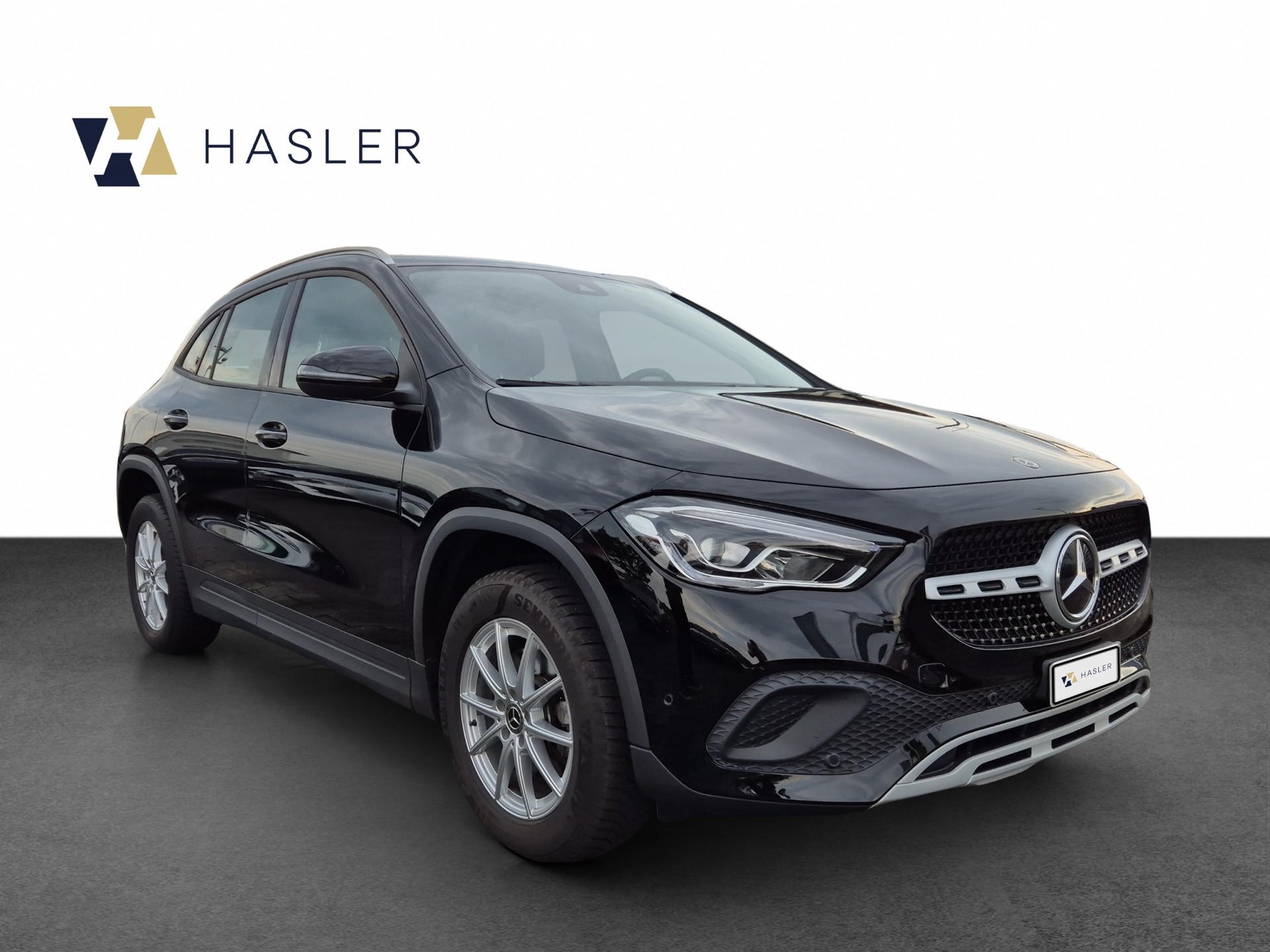 MERCEDES-BENZ GLA 200 7G-DCT-image-7