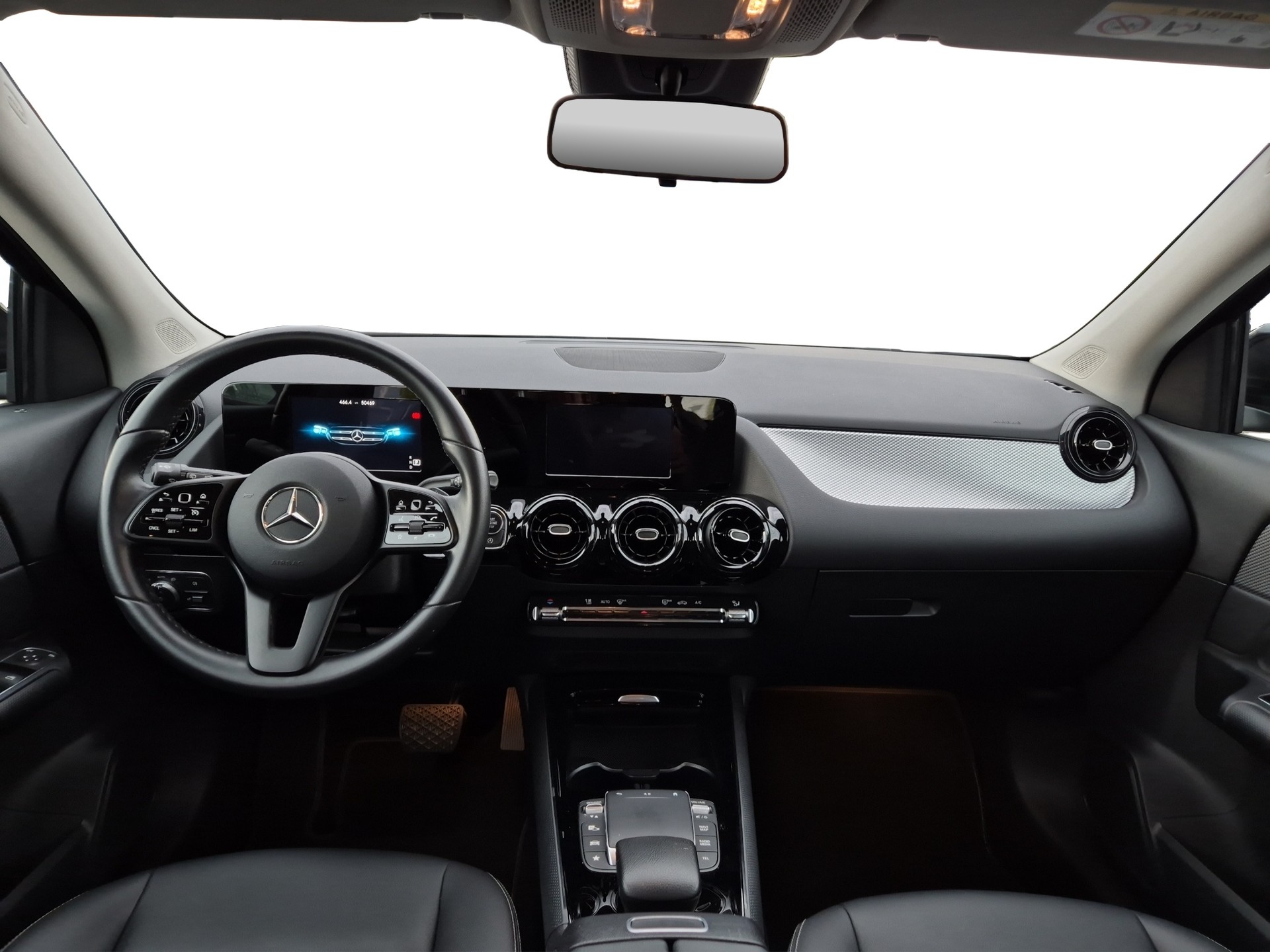 MERCEDES-BENZ GLA 200 7G-DCT-image-8