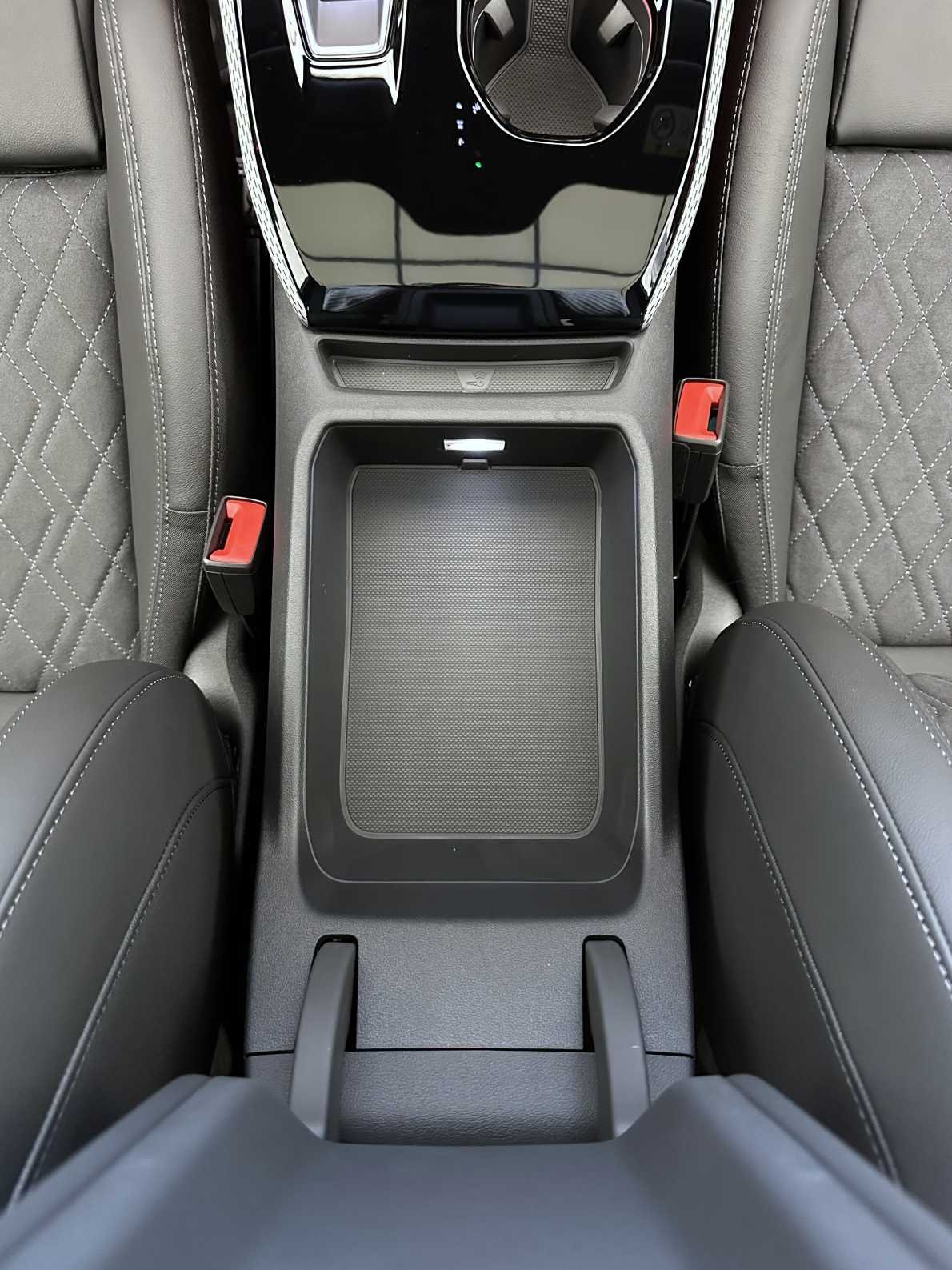 AUDI S5 Avant TFSI quattro S tronic-image-12