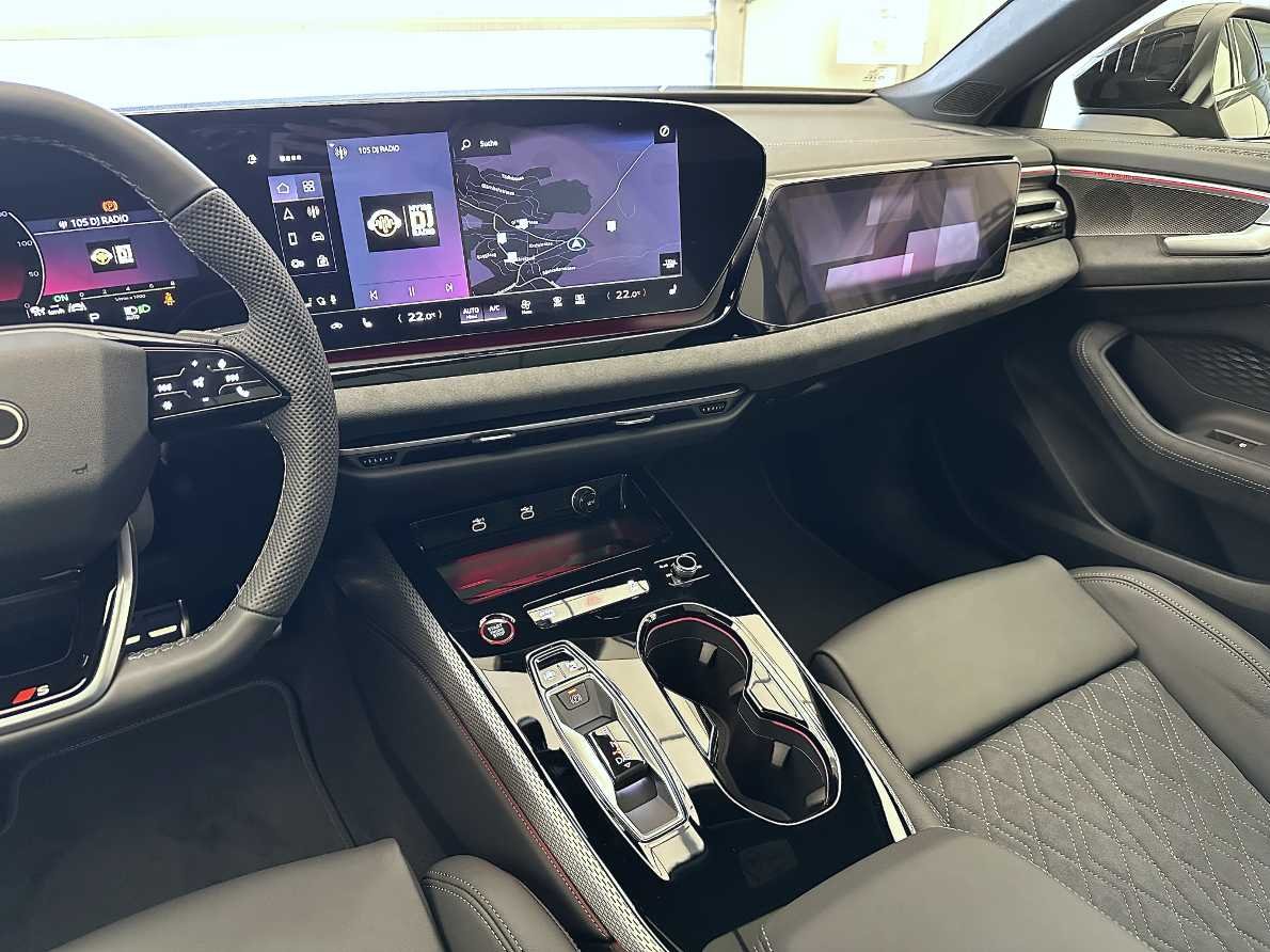AUDI S5 Avant TFSI quattro S tronic-image-17