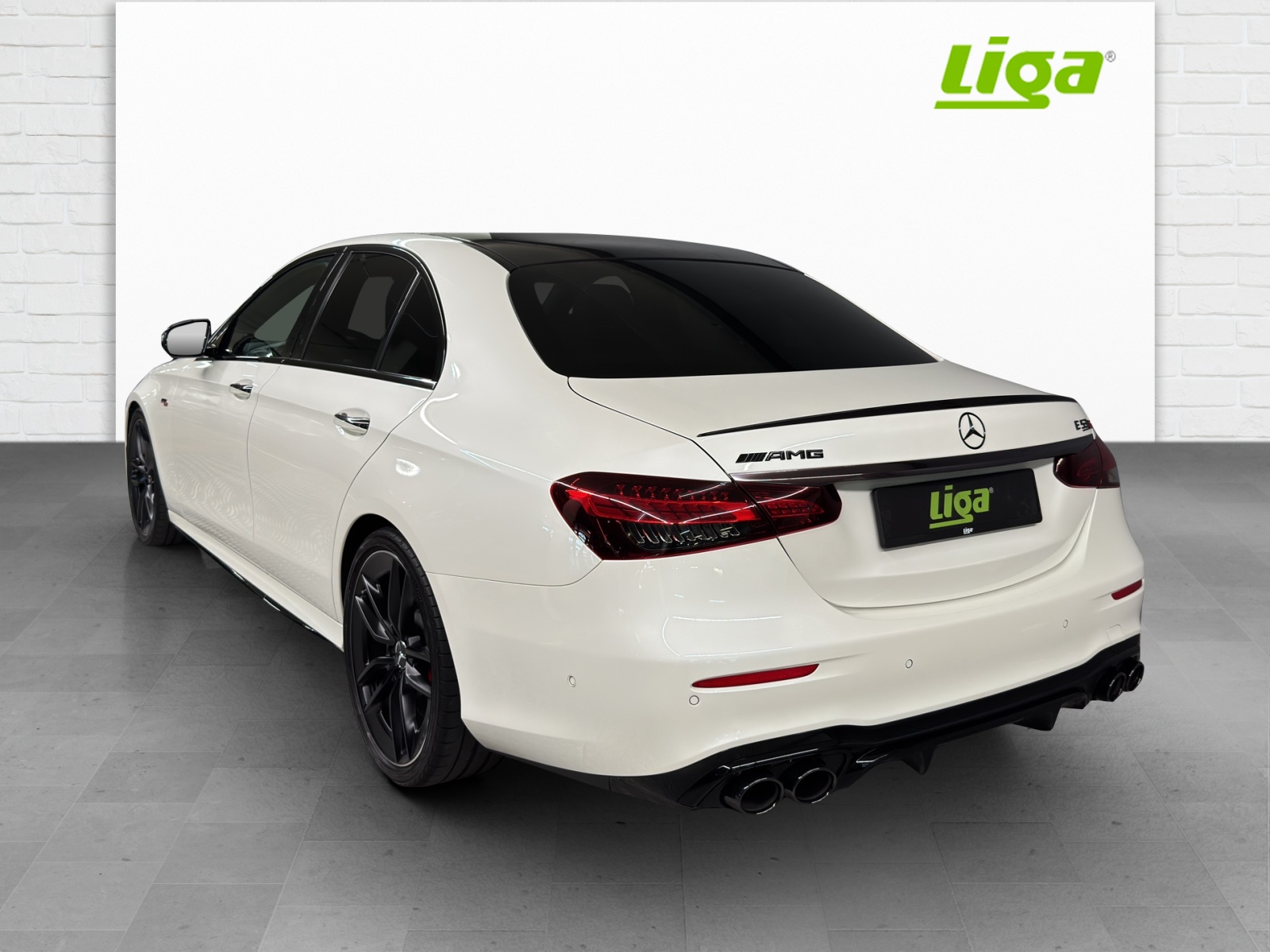 MERCEDES-BENZ AMG E 53 4matic+-image-3