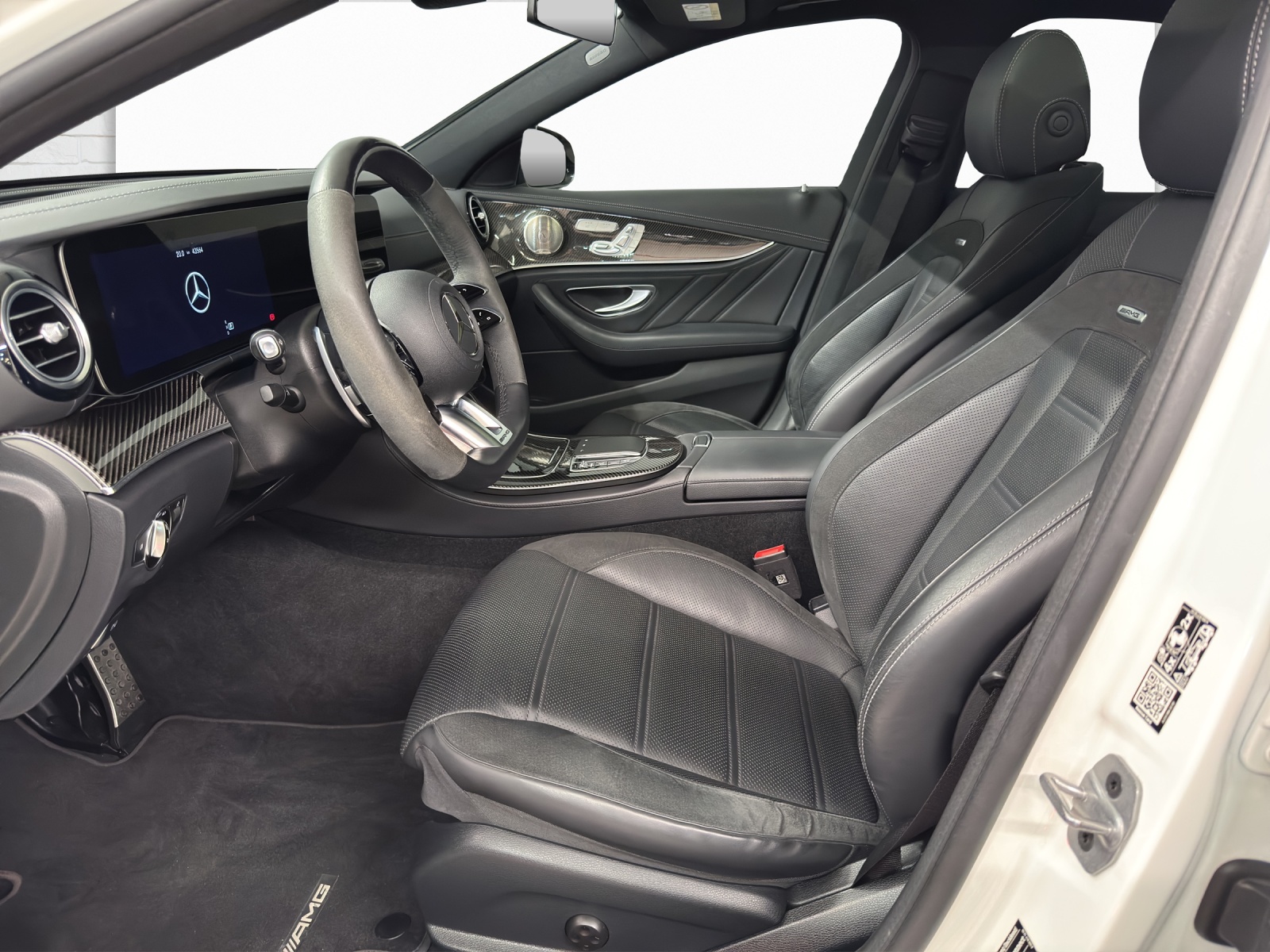 MERCEDES-BENZ AMG E 53 4matic+-image-6