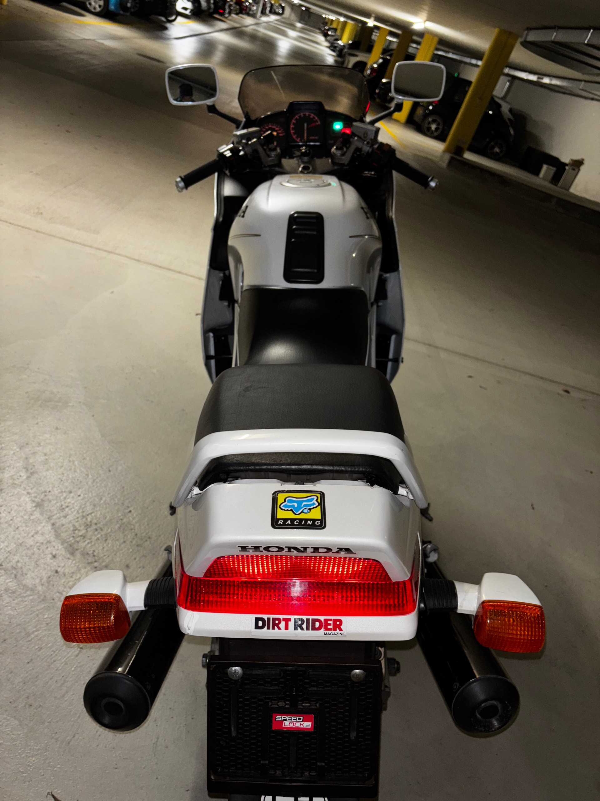 HONDA VFR 750 F G/H-image-4