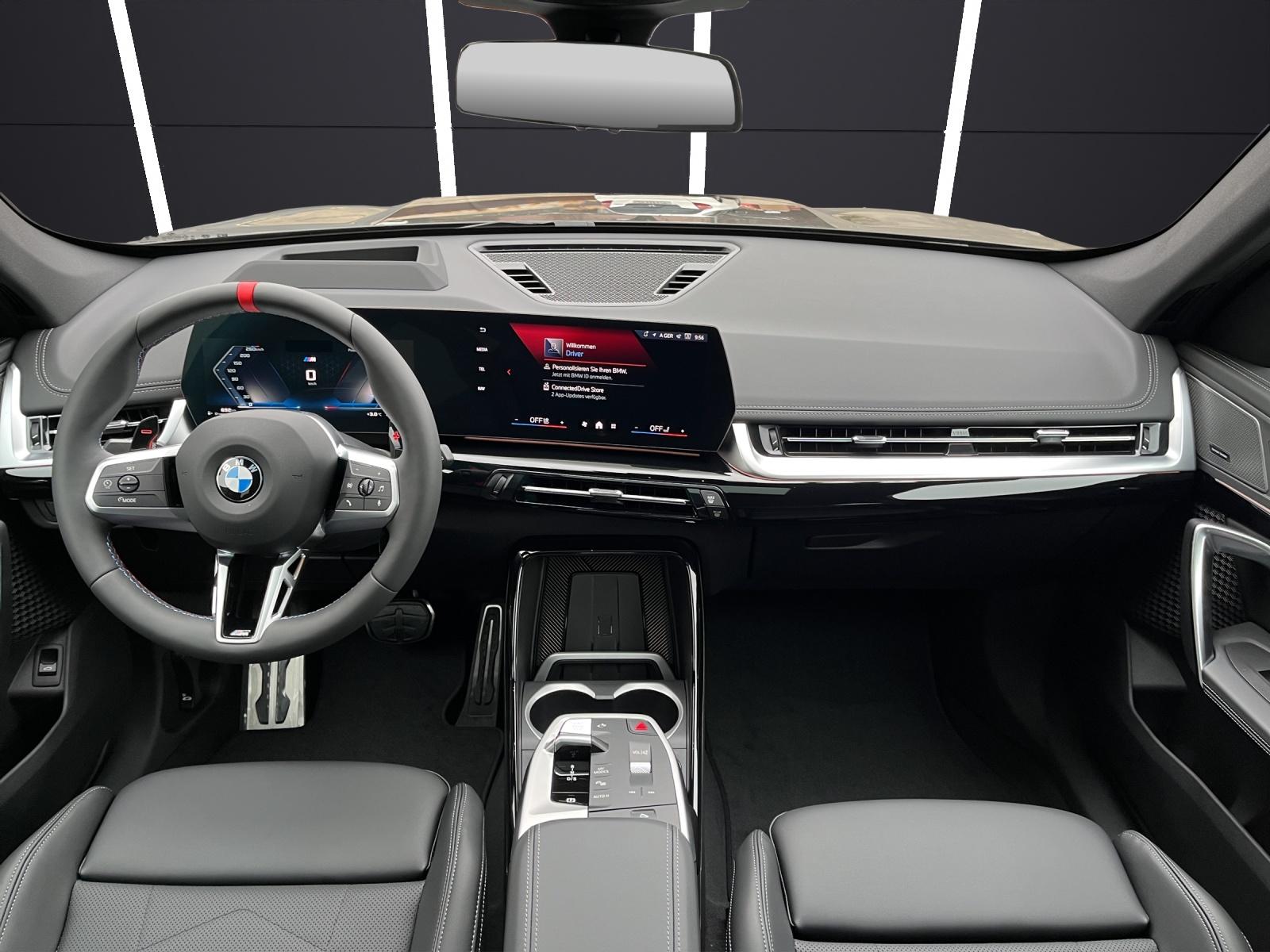 BMW X1 M35i-image-11