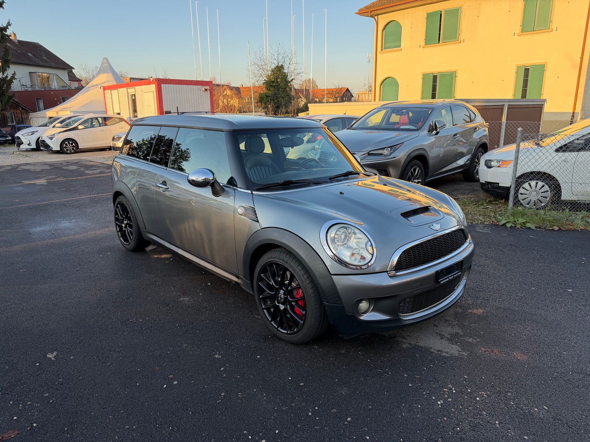 MINI Clubman Cooper John Cooper Works-image-5