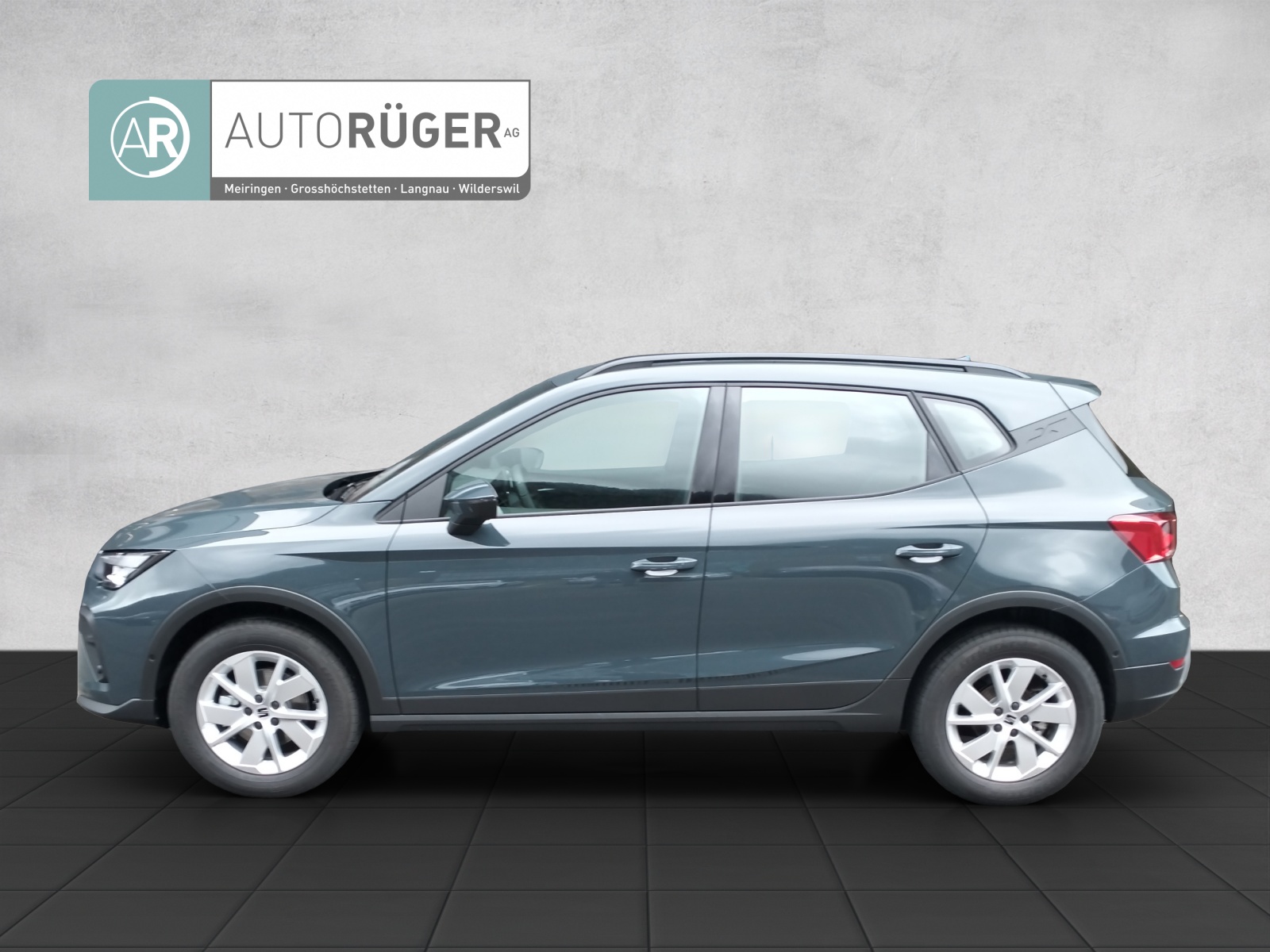 SEAT Arona 1.0 TSI Eco Style DSG-image-2
