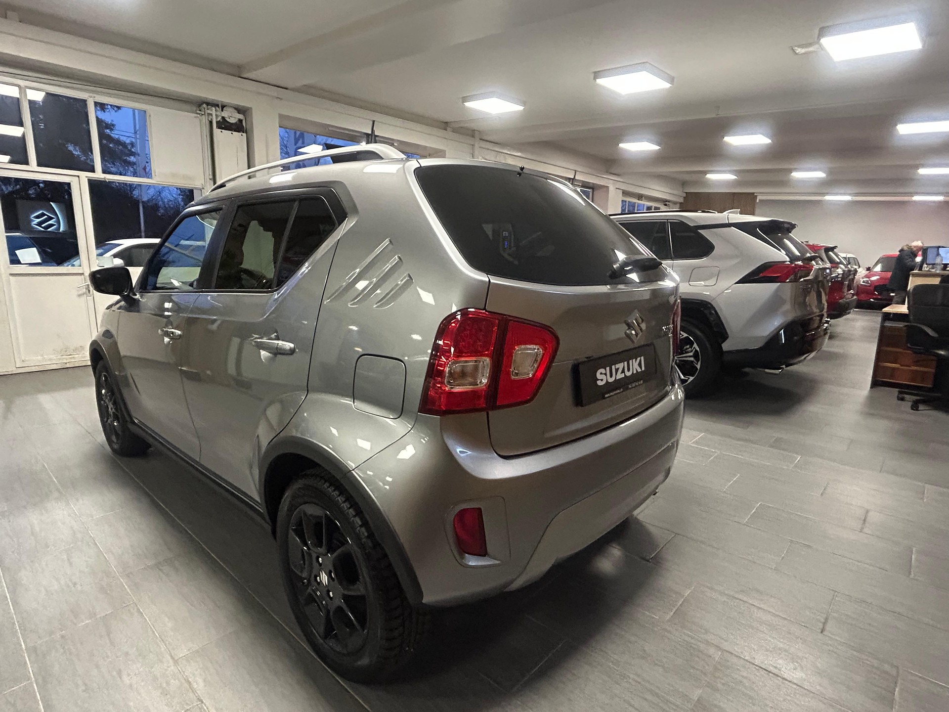 SUZUKI Ignis 1.2 Compact Top Hybrid-image-5