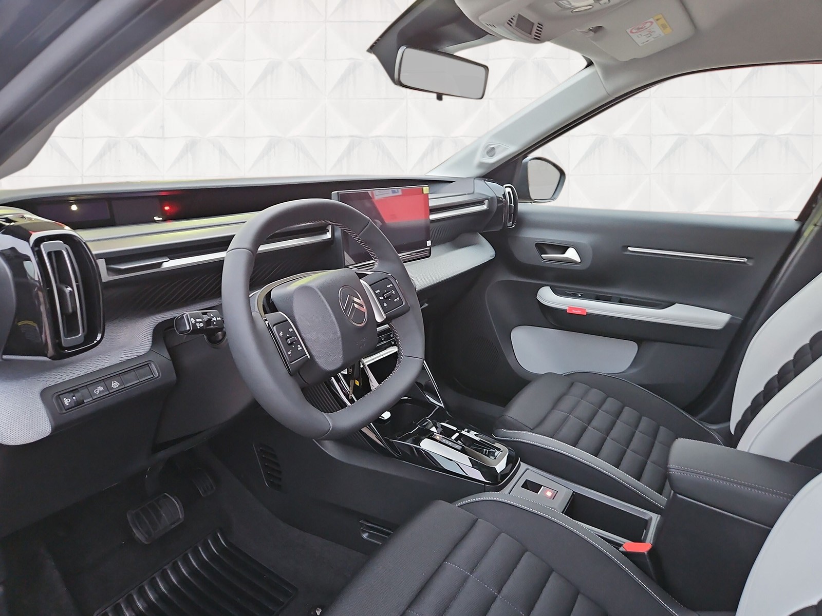 CITROEN C3 Aircross 1.2 MHEV Plus-image-7