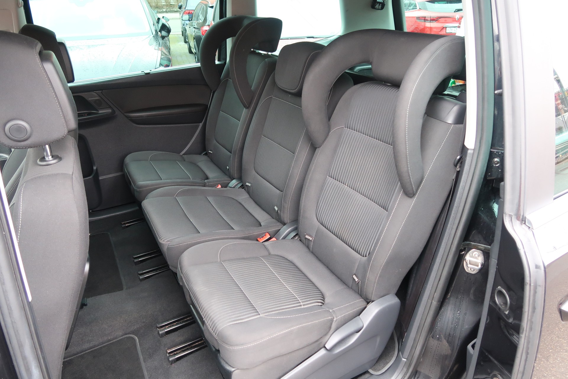 SEAT Alhambra 2.0 TDI E_Ecomotive Style Viva-image-9