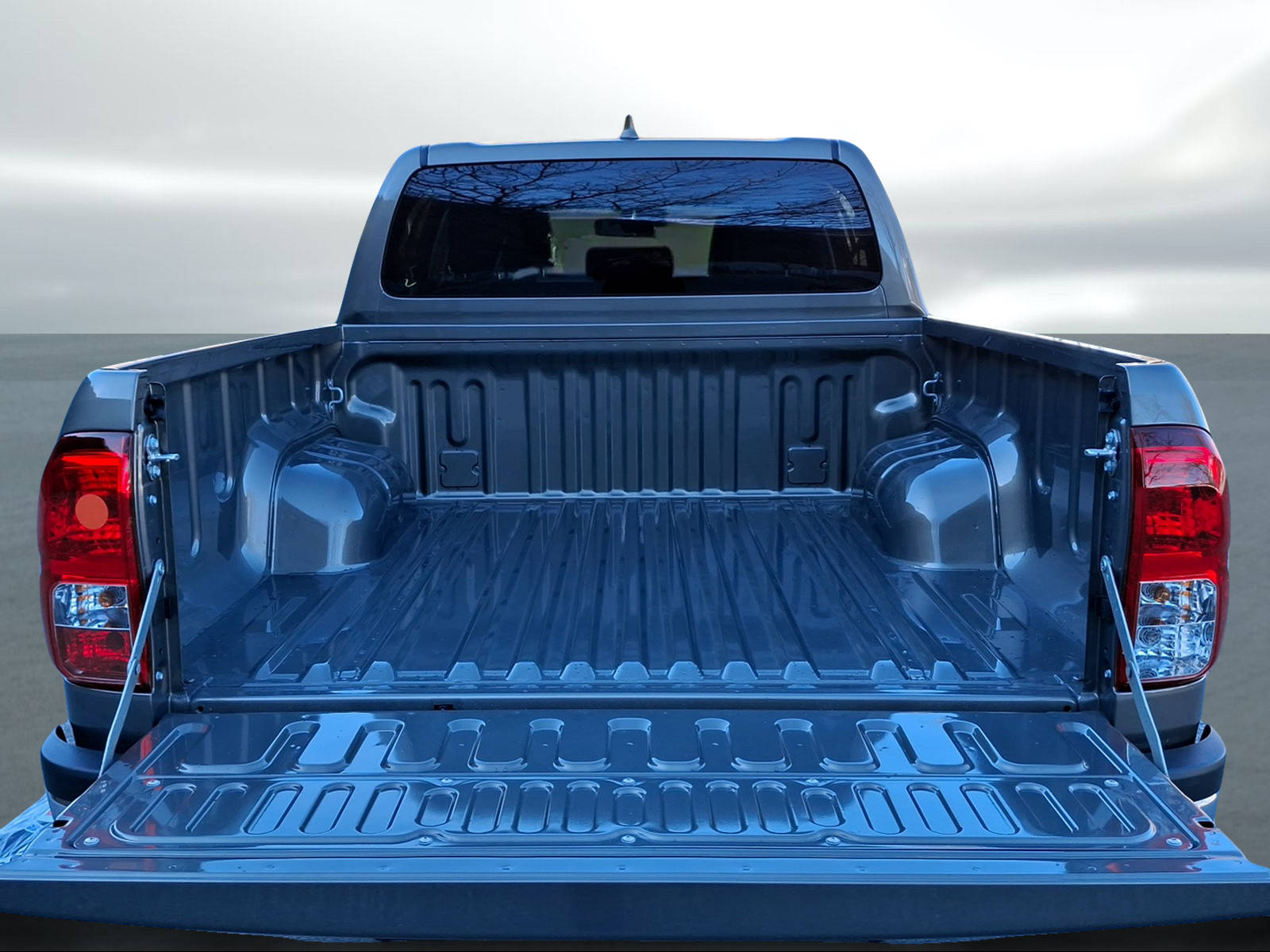 TOYOTA Hilux 2.8d MHEV Style Double Cab 4x4-image-12
