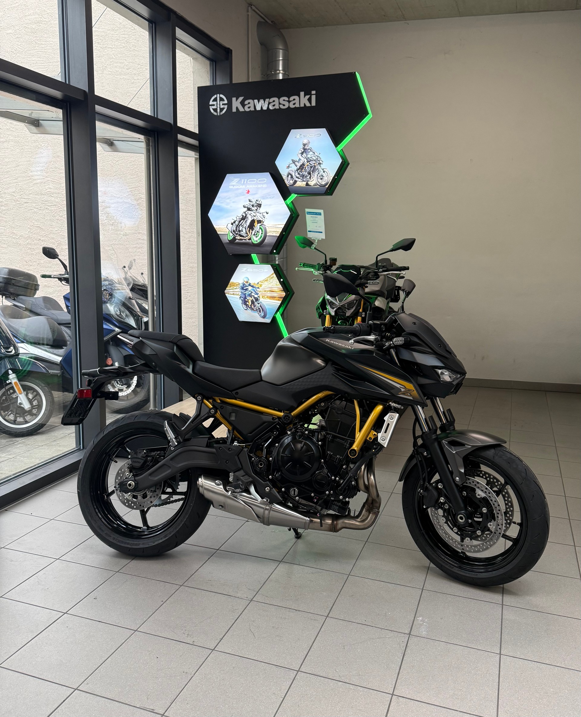 KAWASAKI S