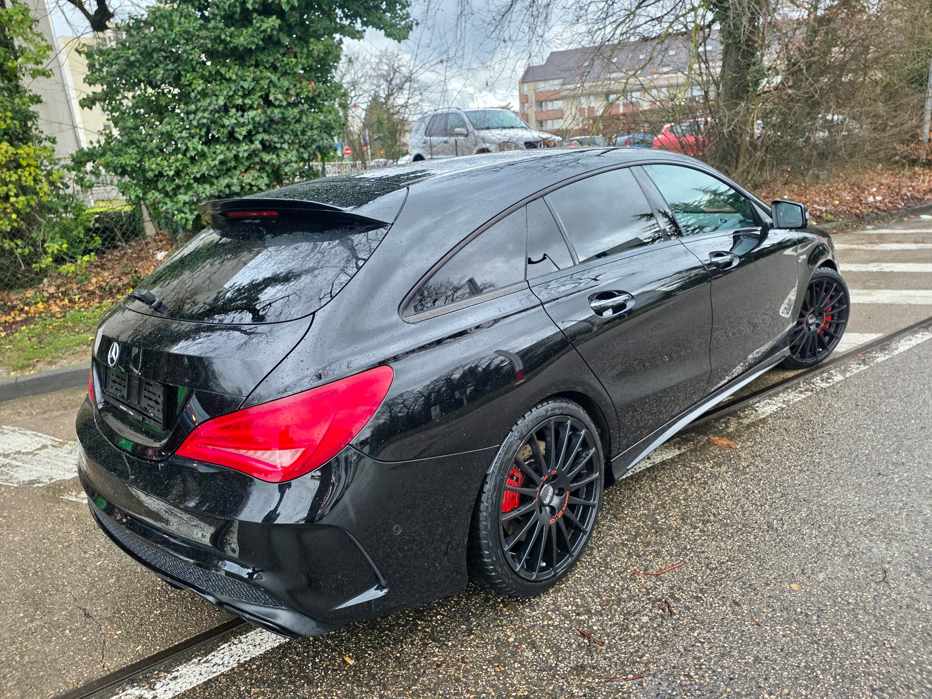 MERCEDES-BENZ CLA Shooting Brake 45 AMG 4Matic Speedshift-image-1