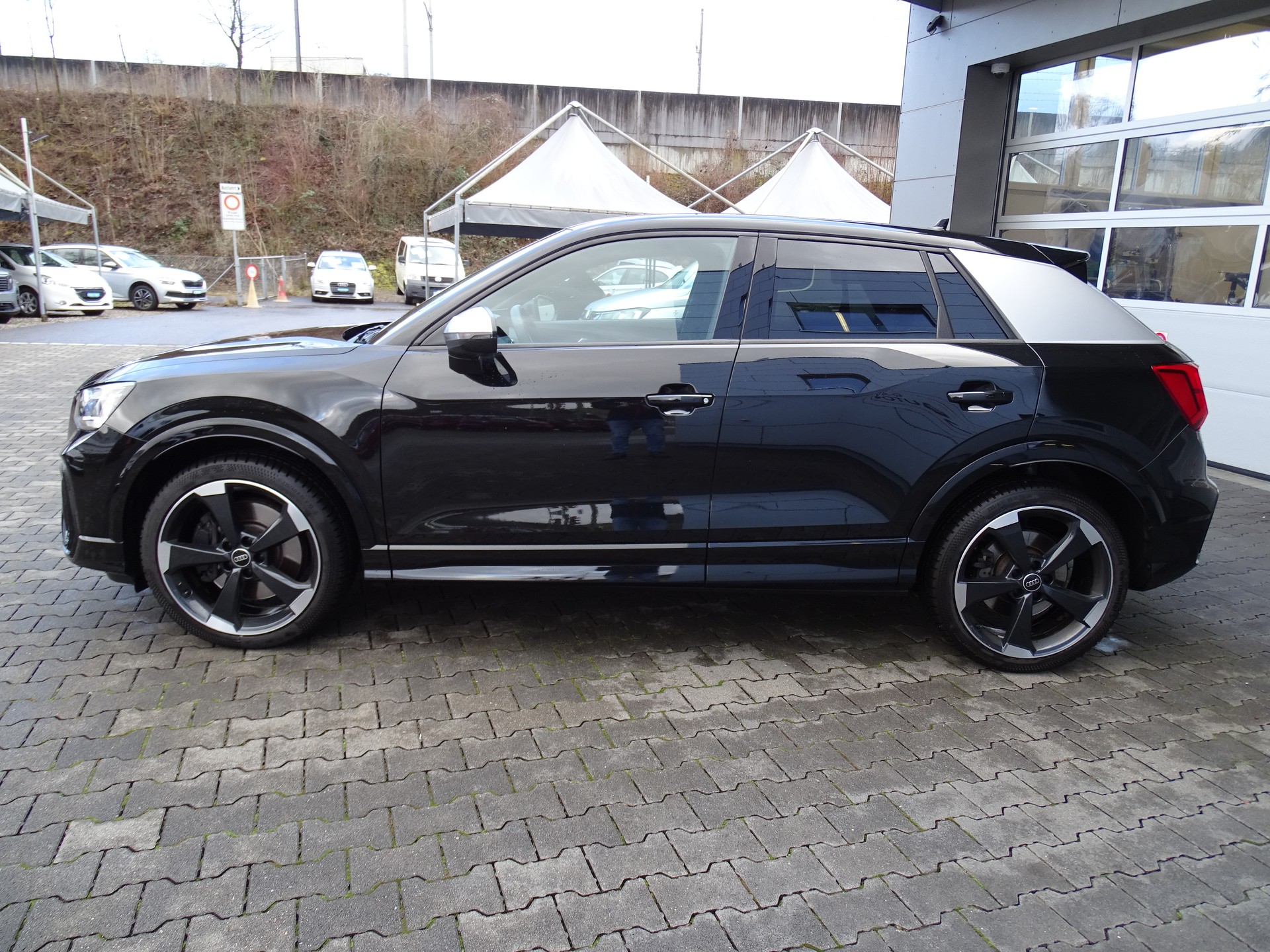 AUDI SQ2 TFSI quattro S-tronic-image-14