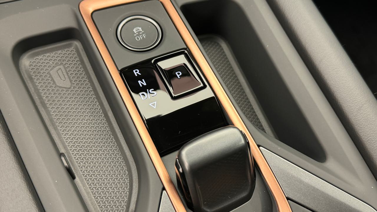 CUPRA LEON 2.0 TSI VZ DSG-image-10