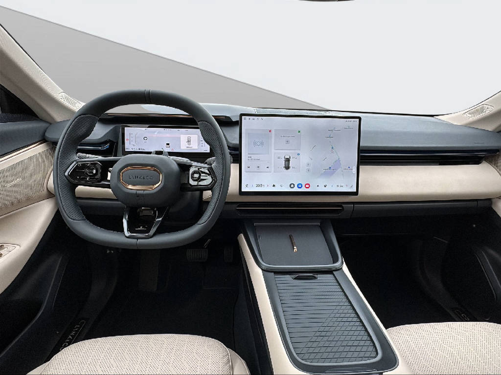 LYNK & CO 08-image-9