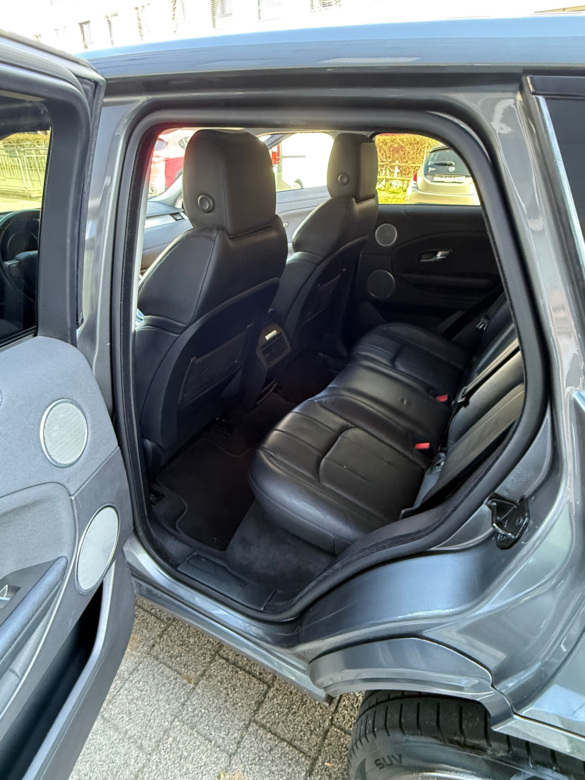 LAND ROVER Range Rover Evoque 2.0 TD4 Pure-image-8