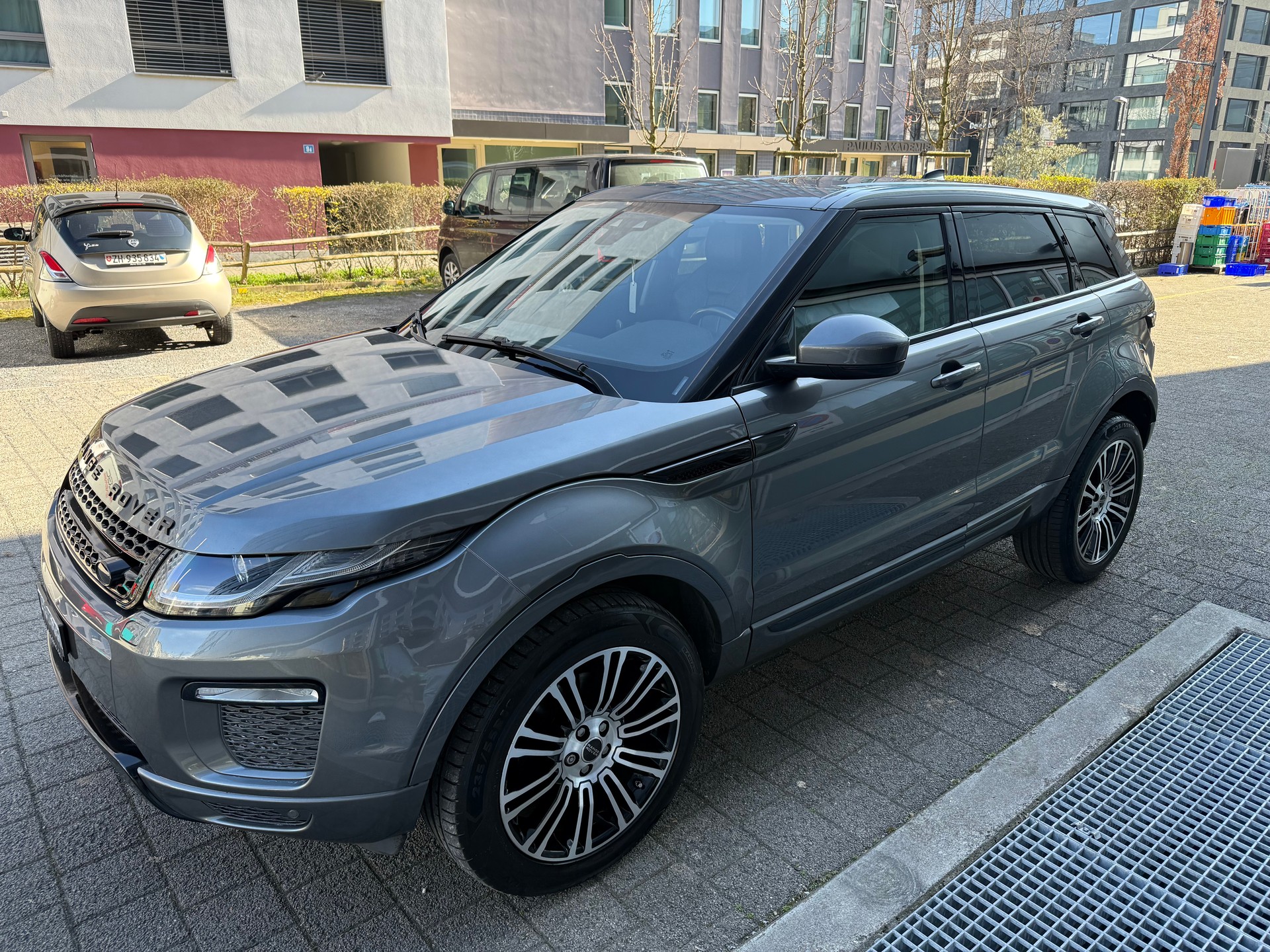 LAND ROVER Range Rover Evoque 2.0 TD4 Pure-image-2