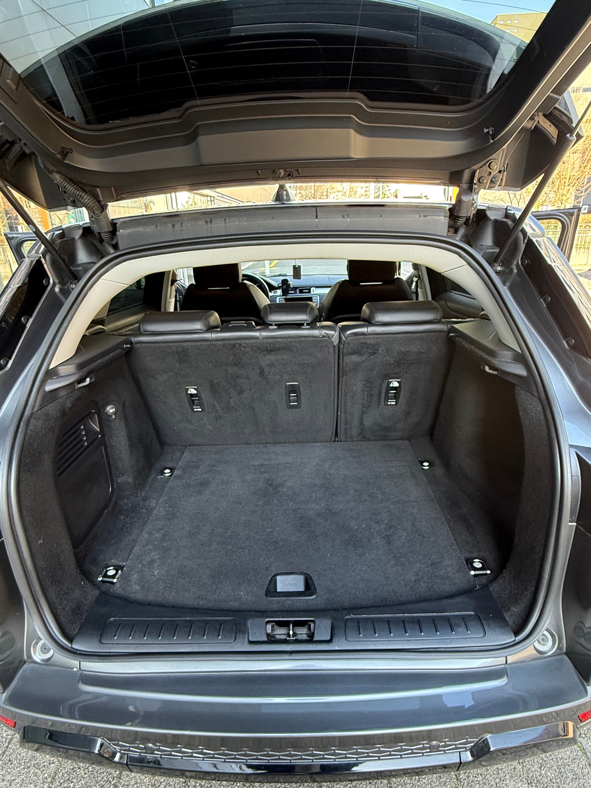 LAND ROVER Range Rover Evoque 2.0 TD4 Pure-image-9