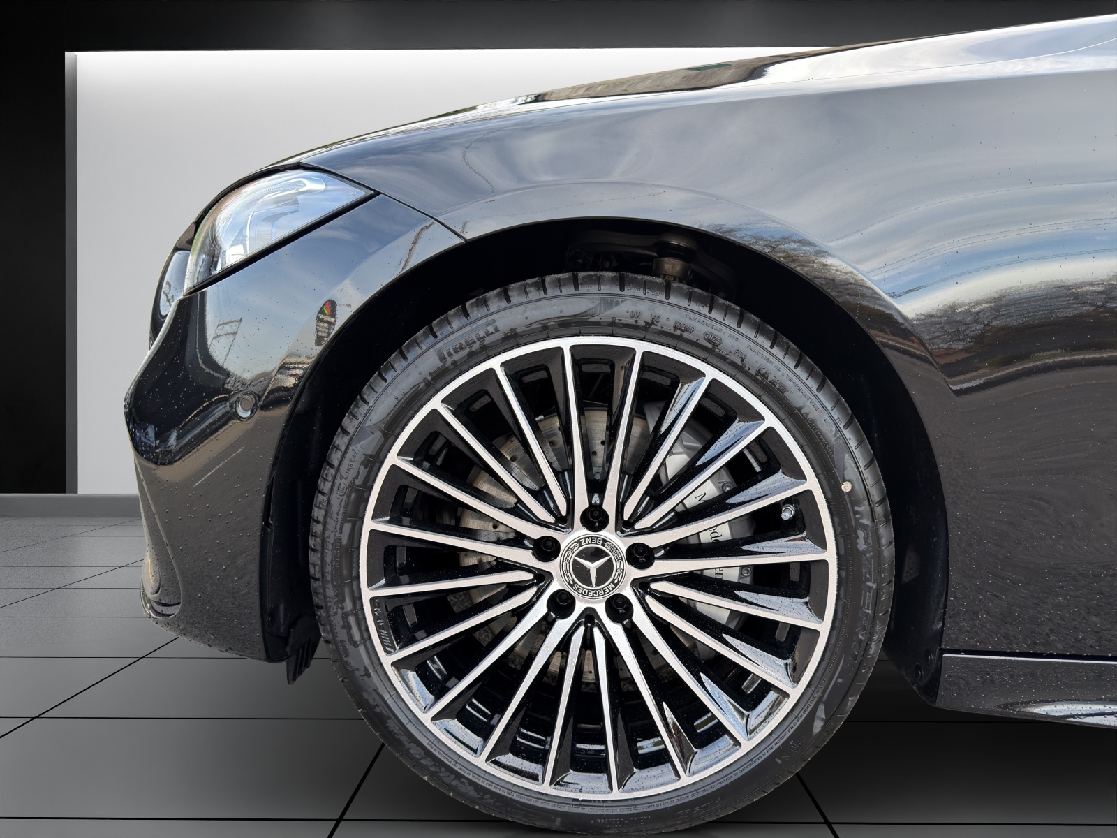 MERCEDES-BENZ C 300 4 Matic-image-6