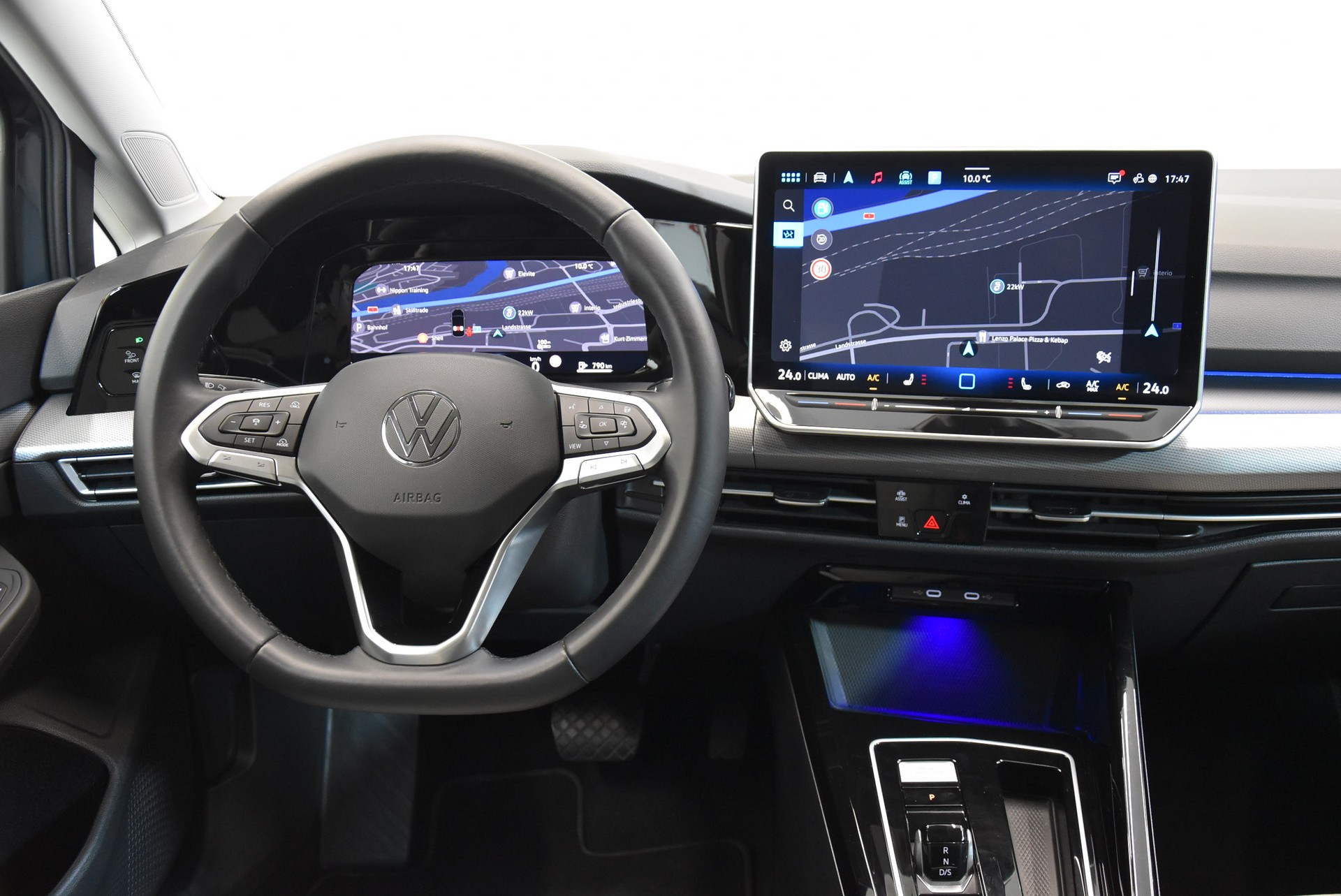 VW Golf Variant 2.0 TDI Style DSG-image-5