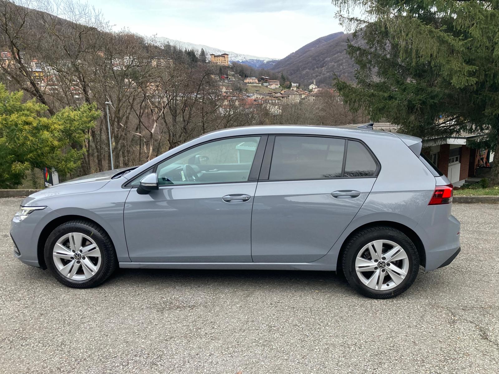 VW Golf 1.0 eTSI mHEV ACTLife DSG-image-3