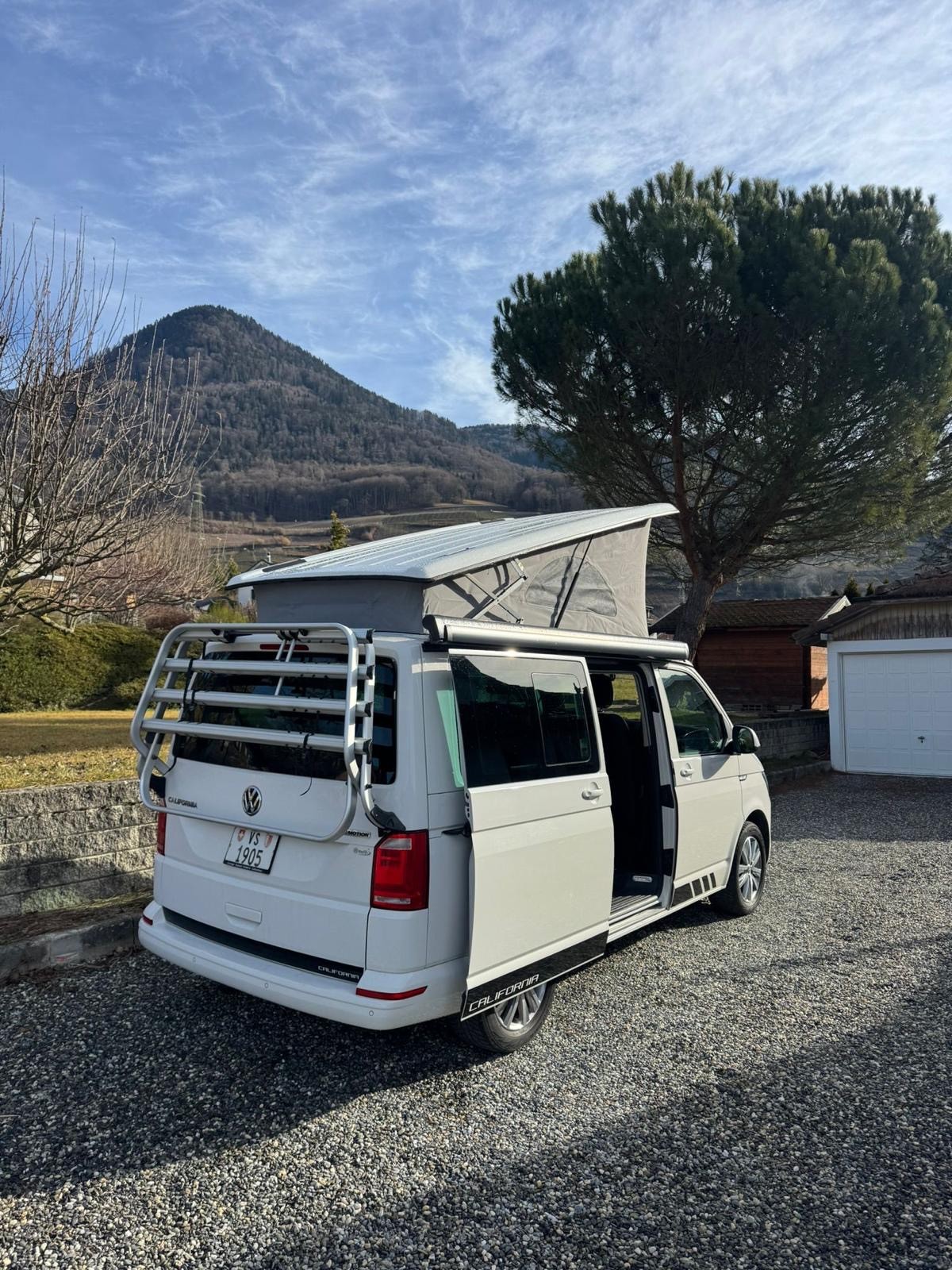 VW T6 California 2.0 Bi-TDI Beach Edition 4Motion DSG-image-2