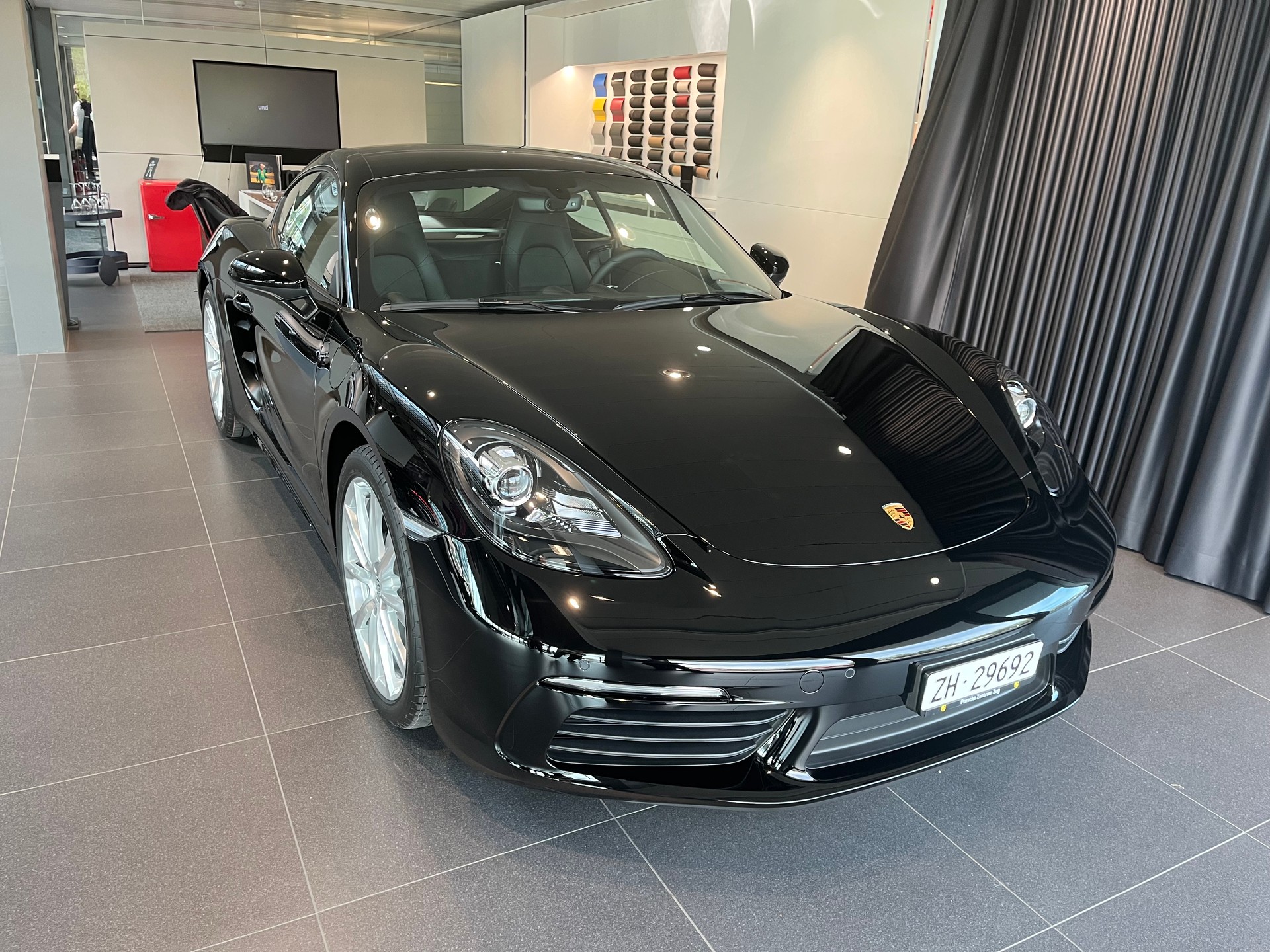 PORSCHE 718 Cayman 2.0 PDK-image-7