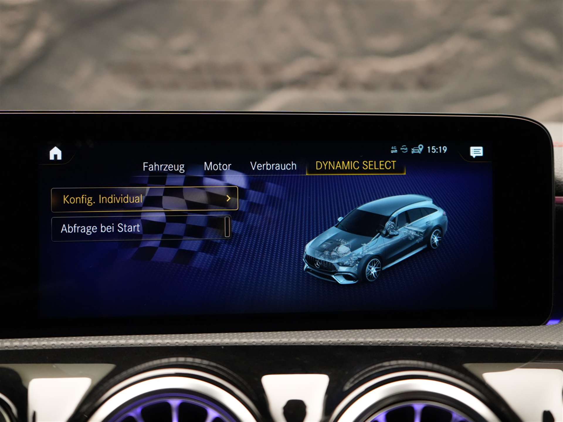 MERCEDES-BENZ CLA Shooting Brake 45 S AMG 4Matic+ 8G-DCT *Panorama*Assistenzpaket*Burmester*-image-46