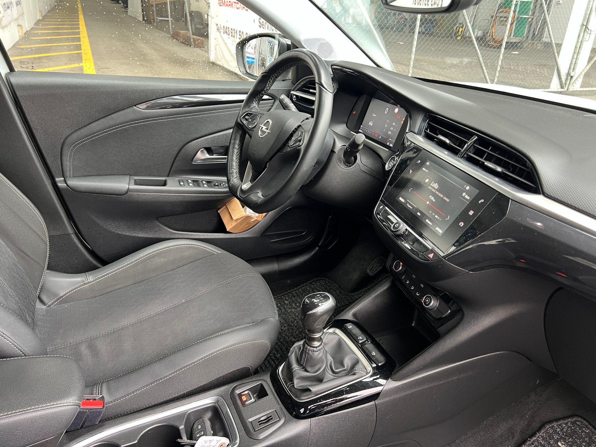 OPEL Corsa 1.2 TP GS-Line-image-9
