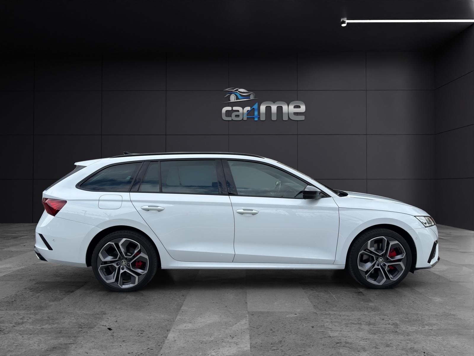 SKODA Octavia Combi 1.4 TSI PHEV 245 RS DSG-image-6