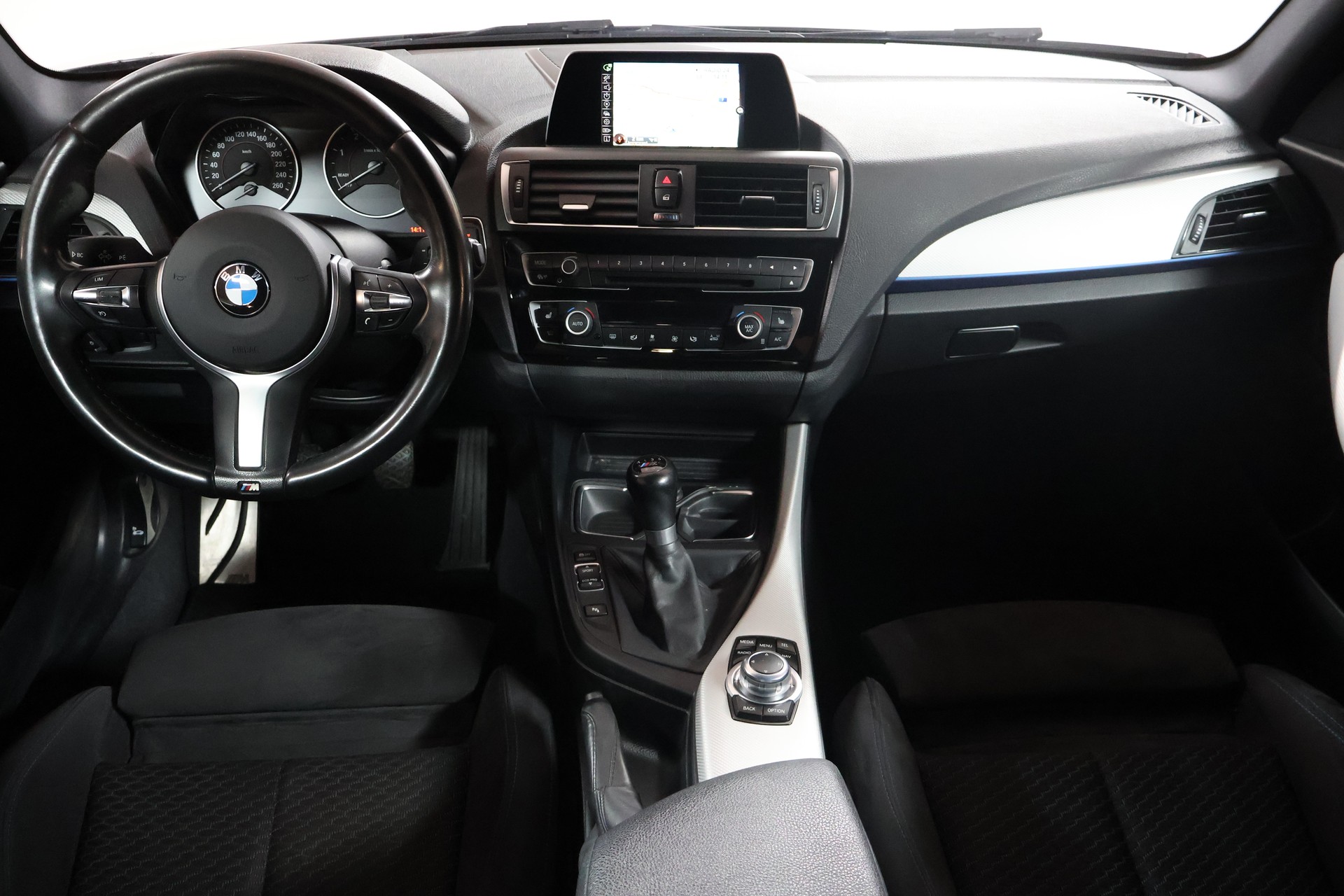 BMW 220d M Sport-image-9
