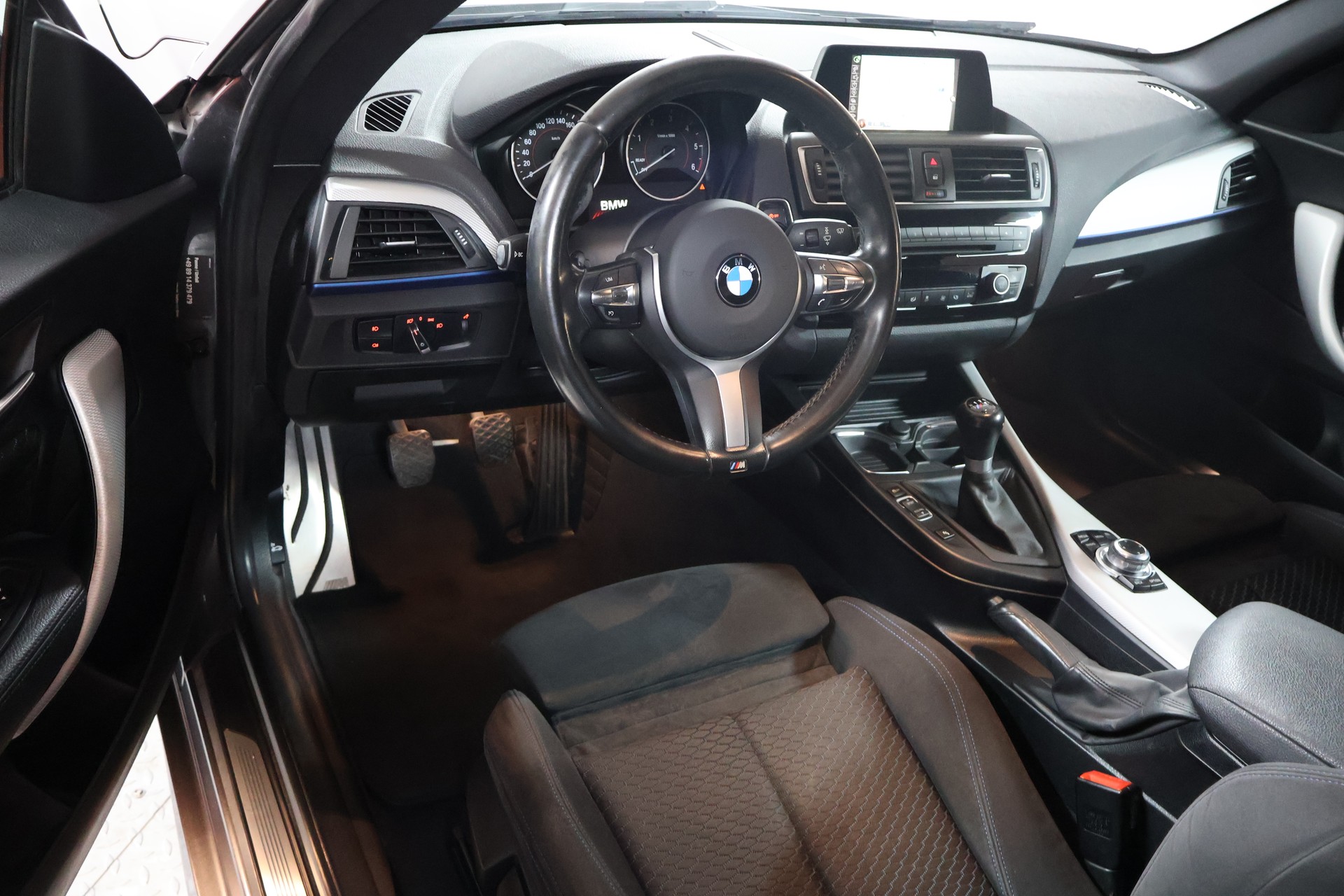 BMW 220d M Sport-image-7