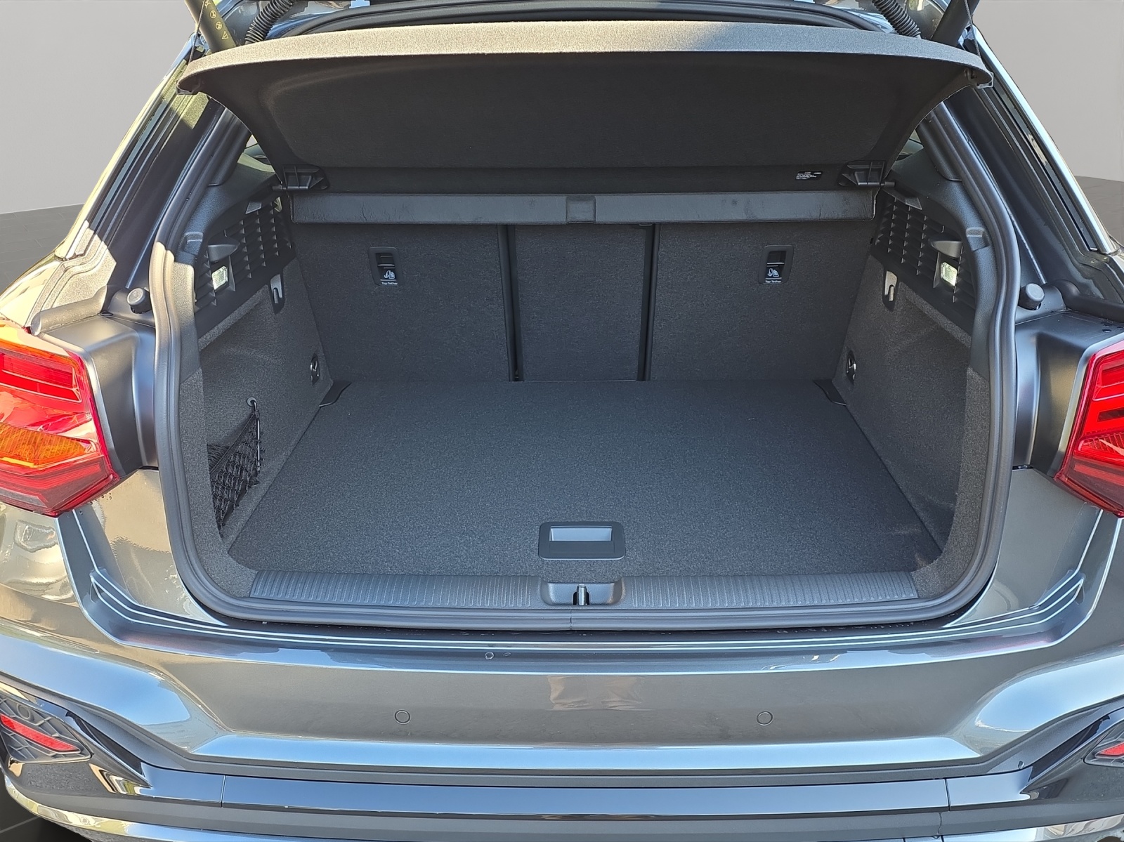 AUDI SQ2 TFSI quattro S-tronic-image-15