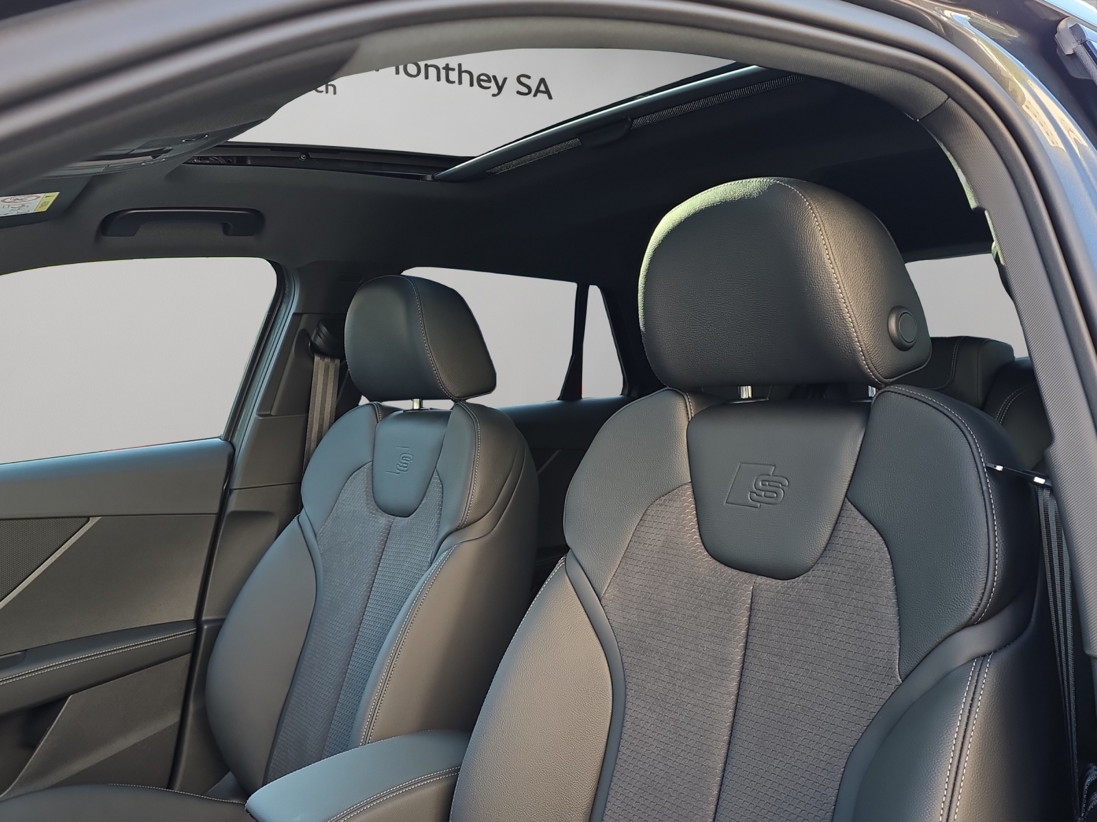 AUDI SQ2 TFSI quattro S-tronic-image-7